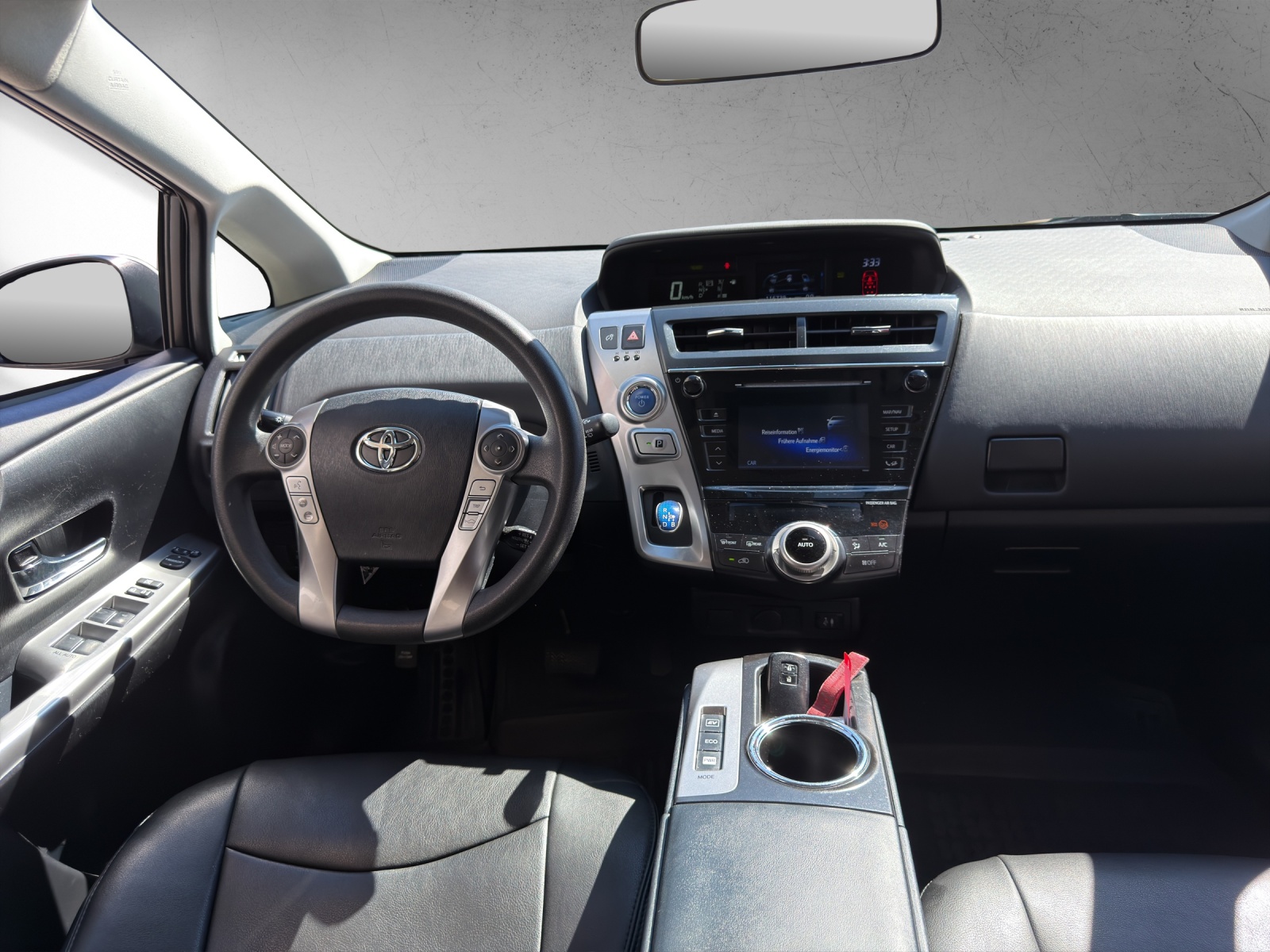 TOYOTA Prius+ 1.8 VVT-i HSD Style-image-7