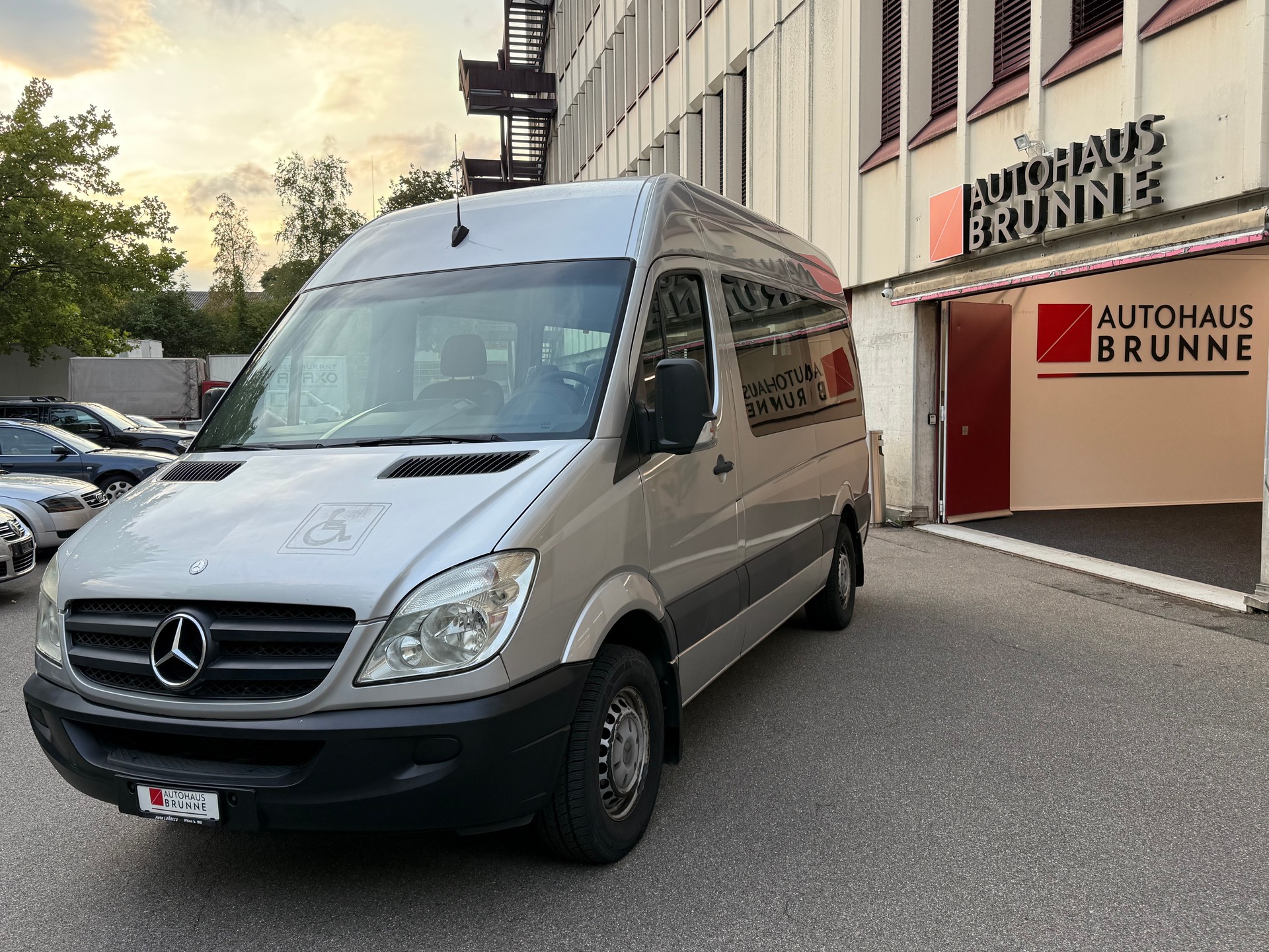 MERCEDES-BENZ Sprinter 315 CDI Lang Automatik AHK 12.P.-image-0