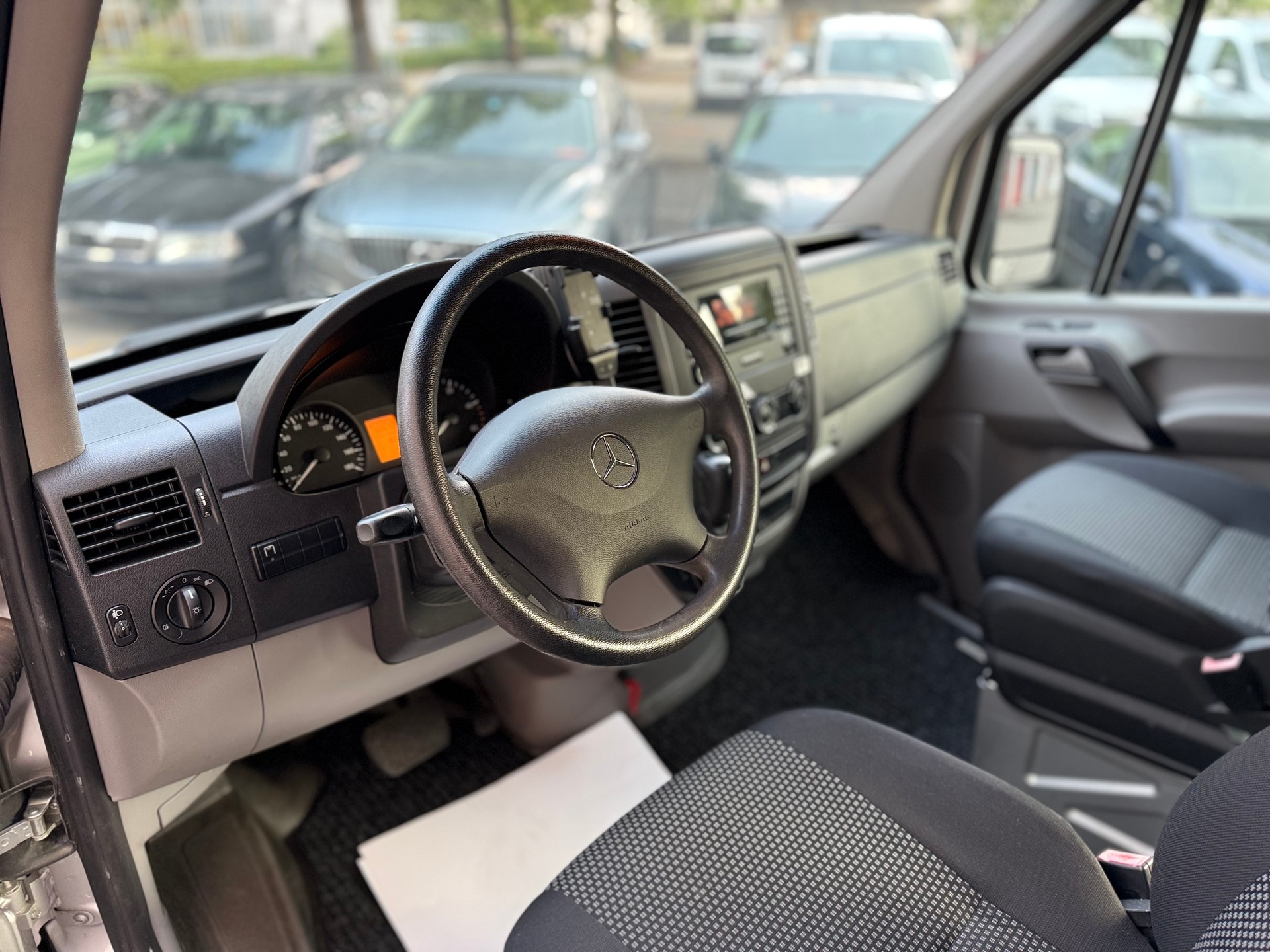 MERCEDES-BENZ Sprinter 315 CDI Lang Automatik AHK 12.P.-image-10