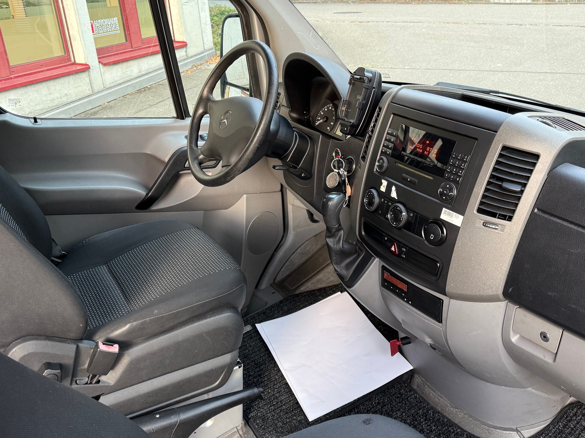 MERCEDES-BENZ Sprinter 315 CDI Lang Automatik AHK 12.P.-image-12