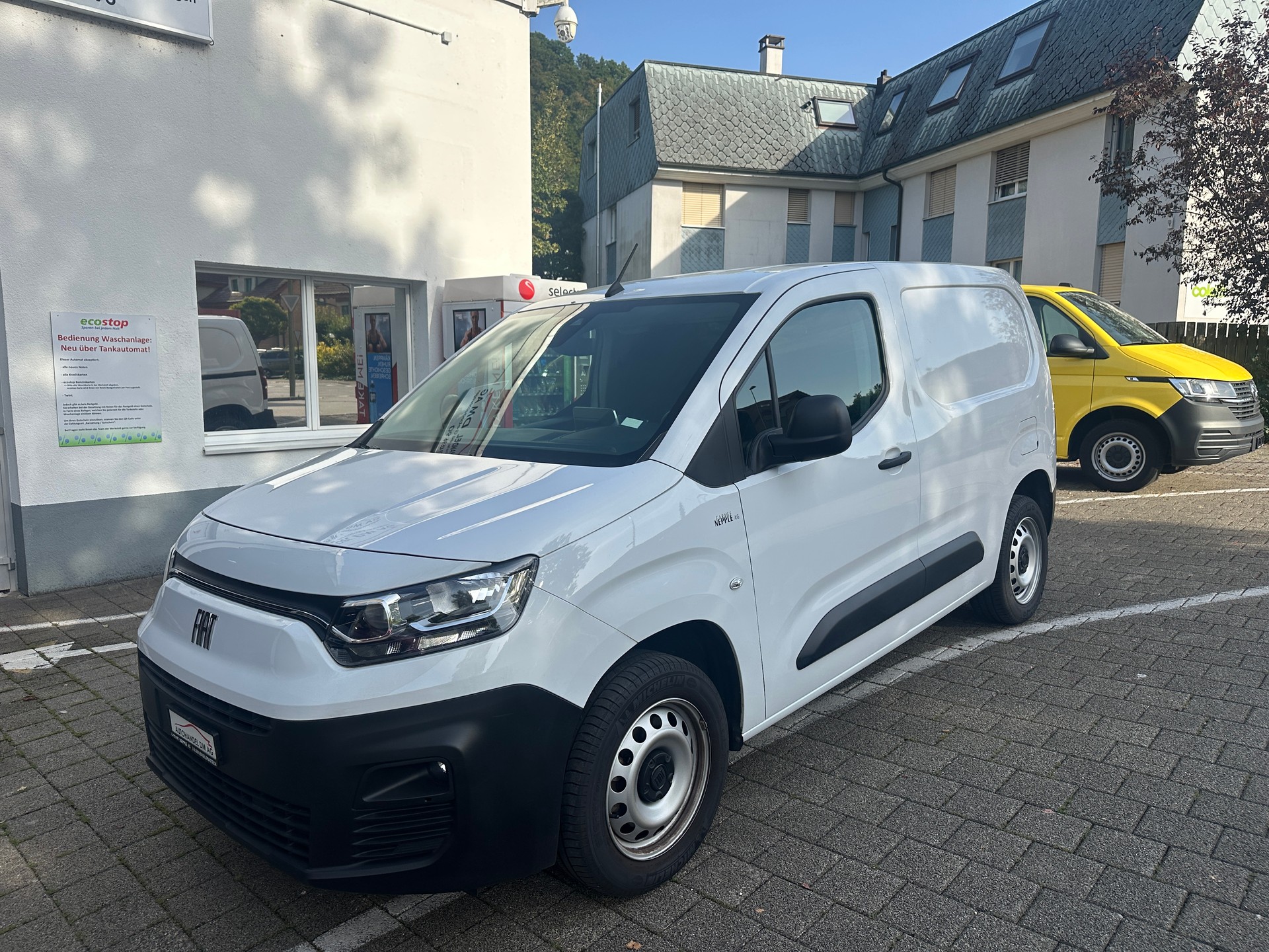 FIAT Doblo 1.5 BlueHDi L1 1000kg Swiss Plus A-image-1
