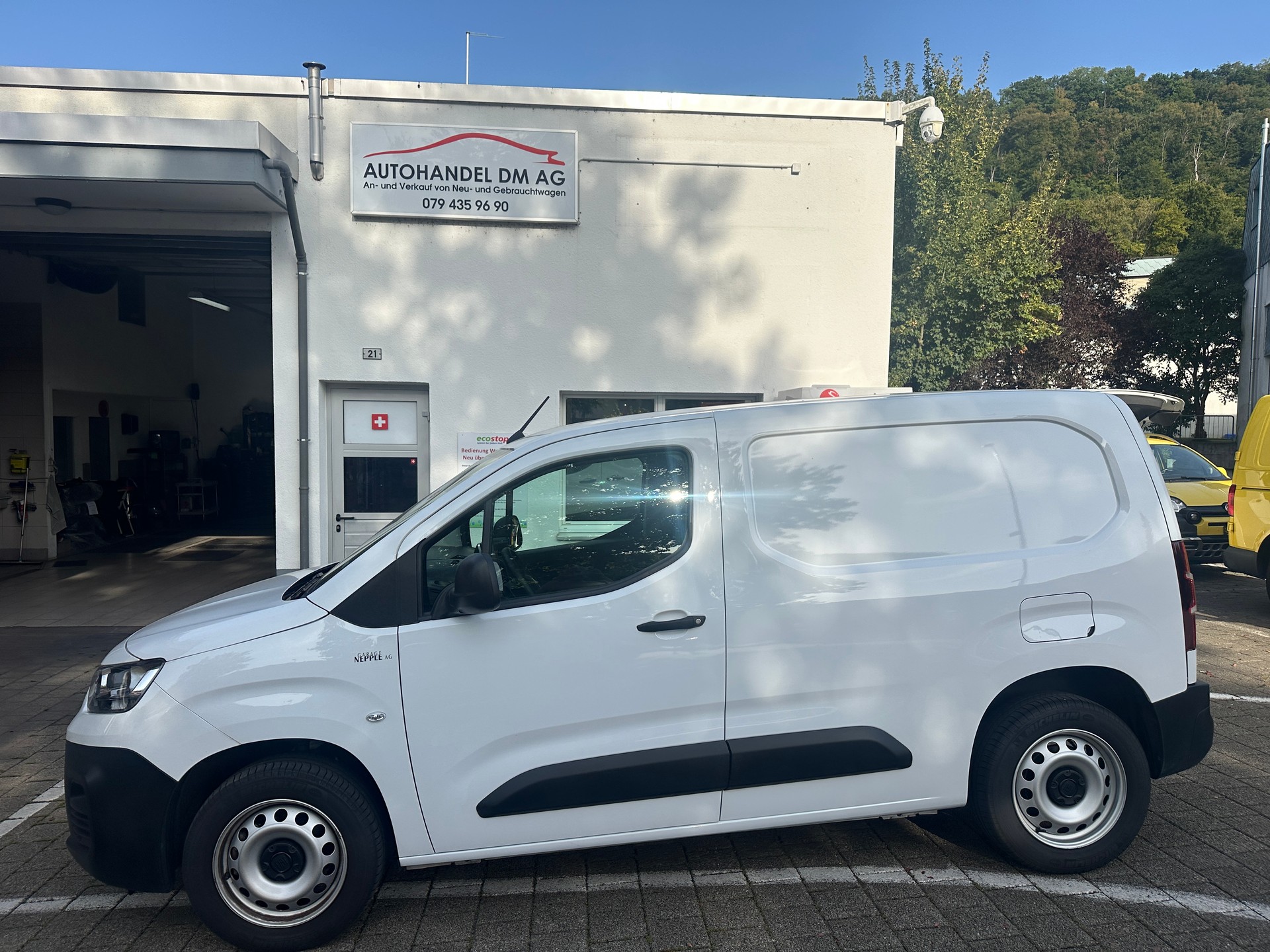 FIAT Doblo 1.5 BlueHDi L1 1000kg Swiss Plus A-image-2