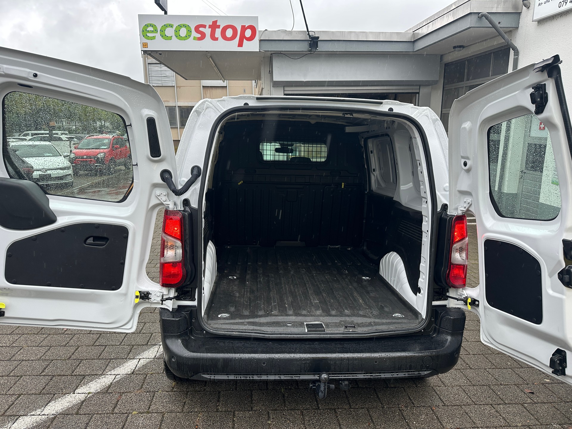 FIAT Doblo 1.5 BlueHDi L1 1000kg Swiss Plus A-image-19