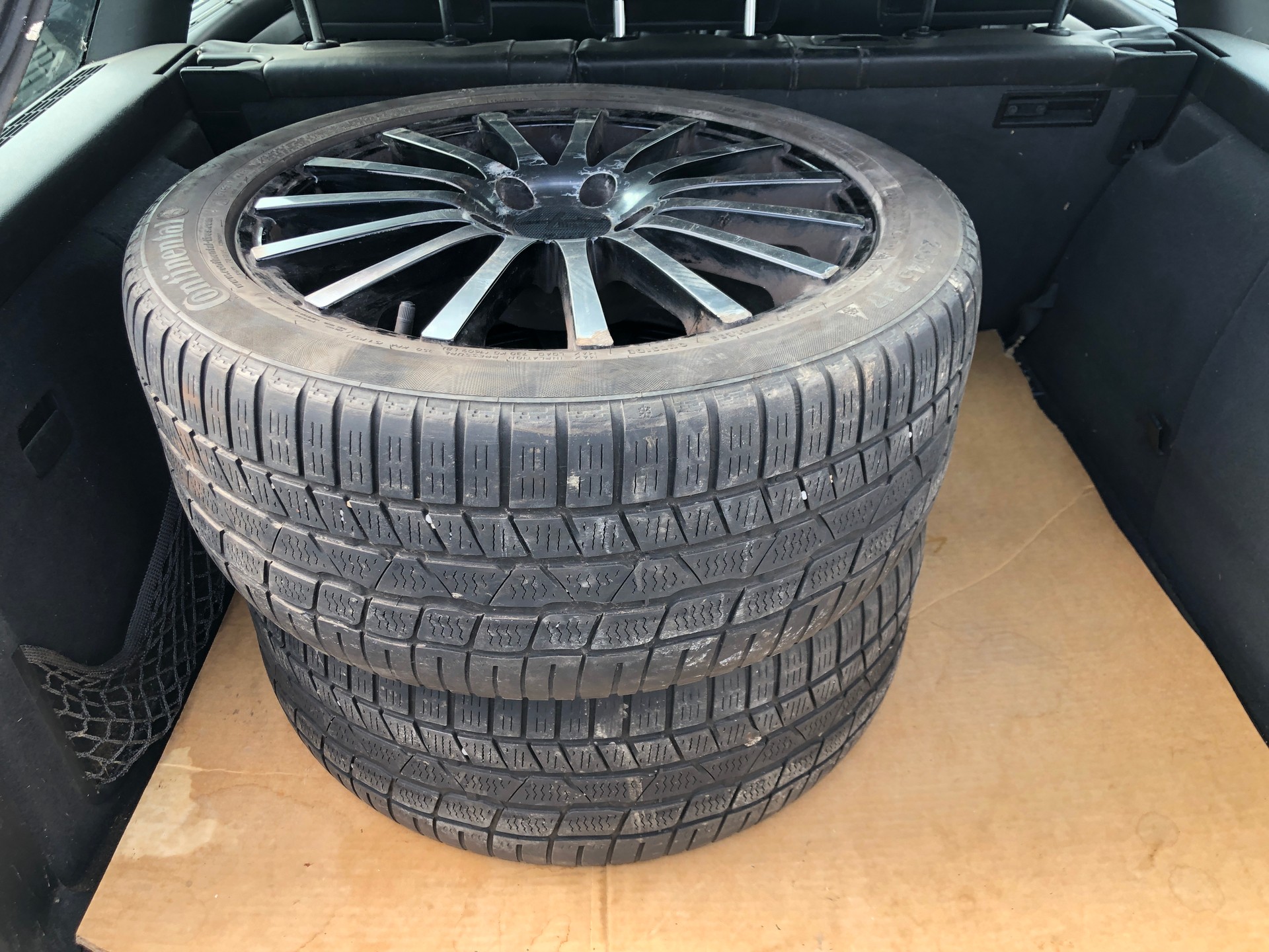 AUDI A4 Avant 2.0 S ̈LINE Turbo FSI quattro-image-14