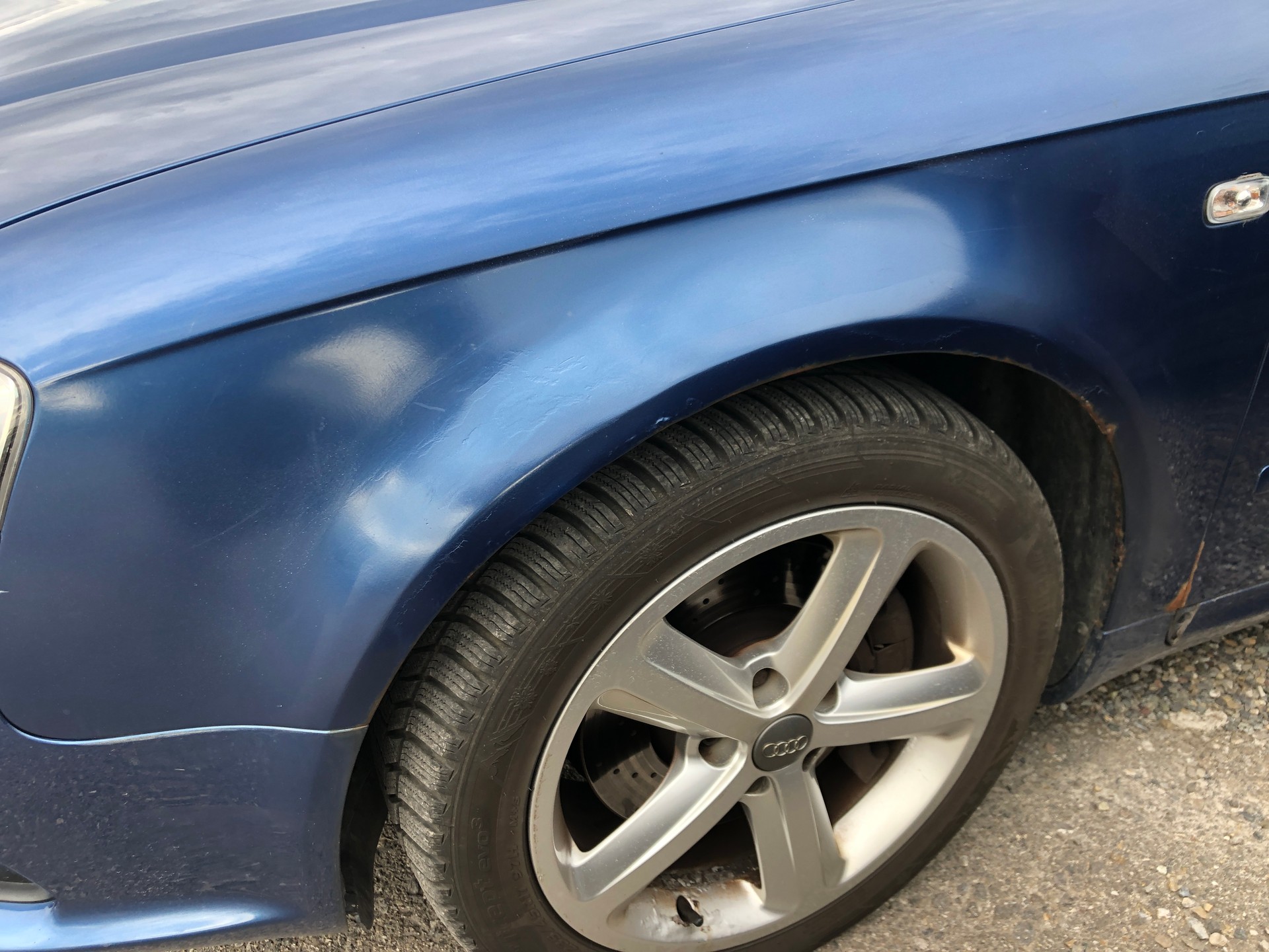 AUDI A4 Avant 2.0 S ̈LINE Turbo FSI quattro-image-7