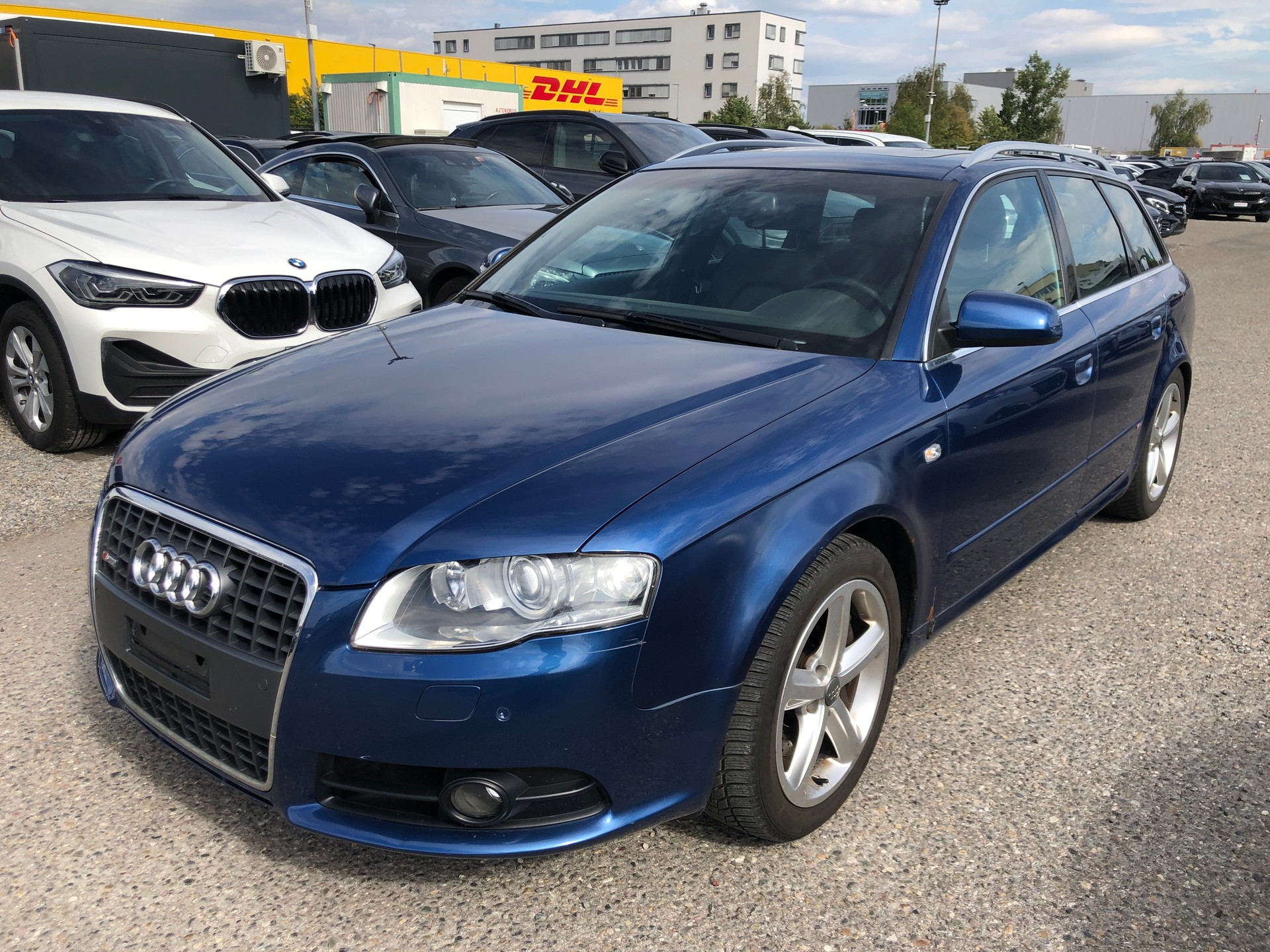 AUDI A4 Avant 2.0 S ̈LINE Turbo FSI quattro-image-0