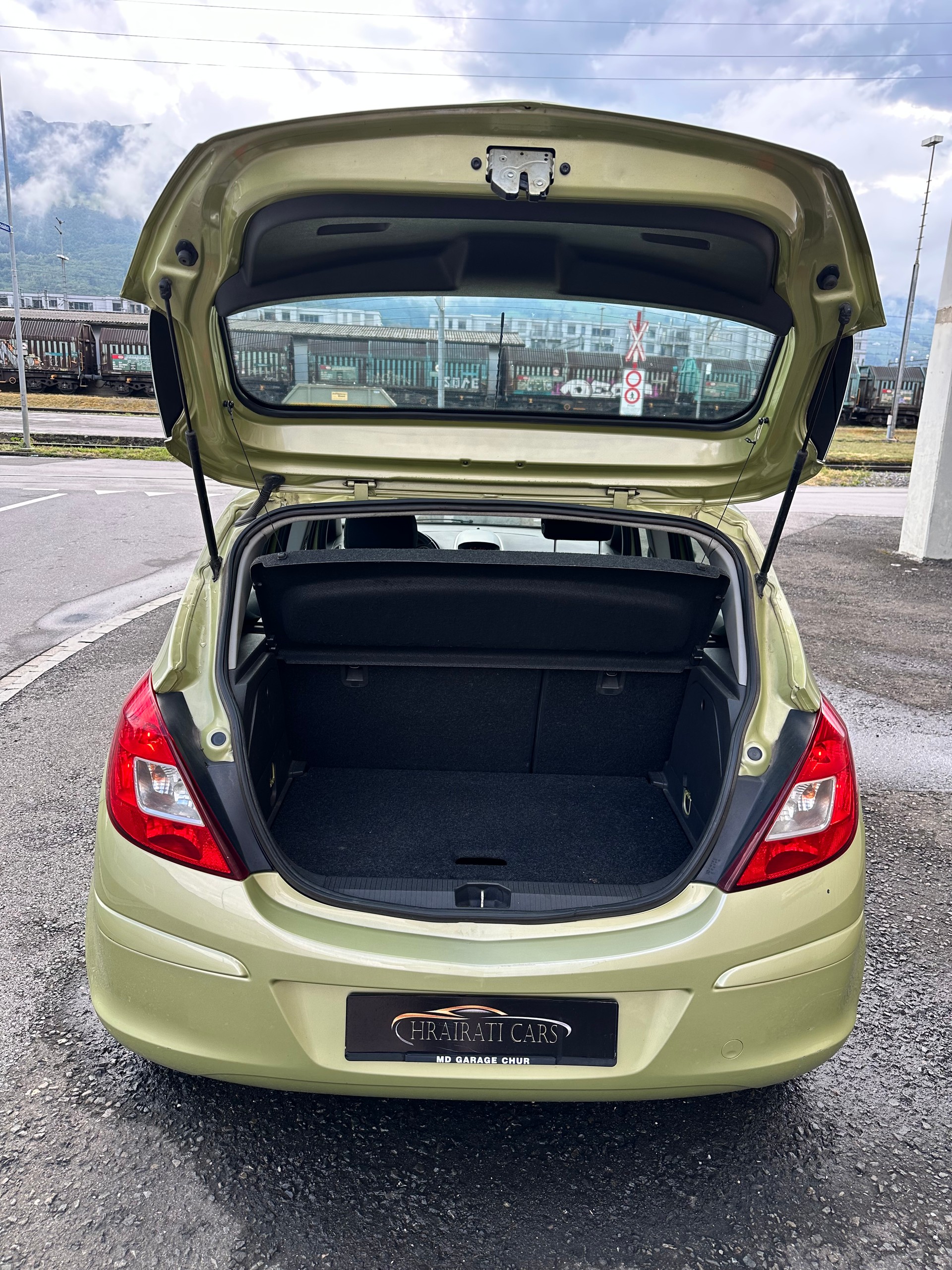 OPEL Corsa 1.4 TP Enjoy-image-9