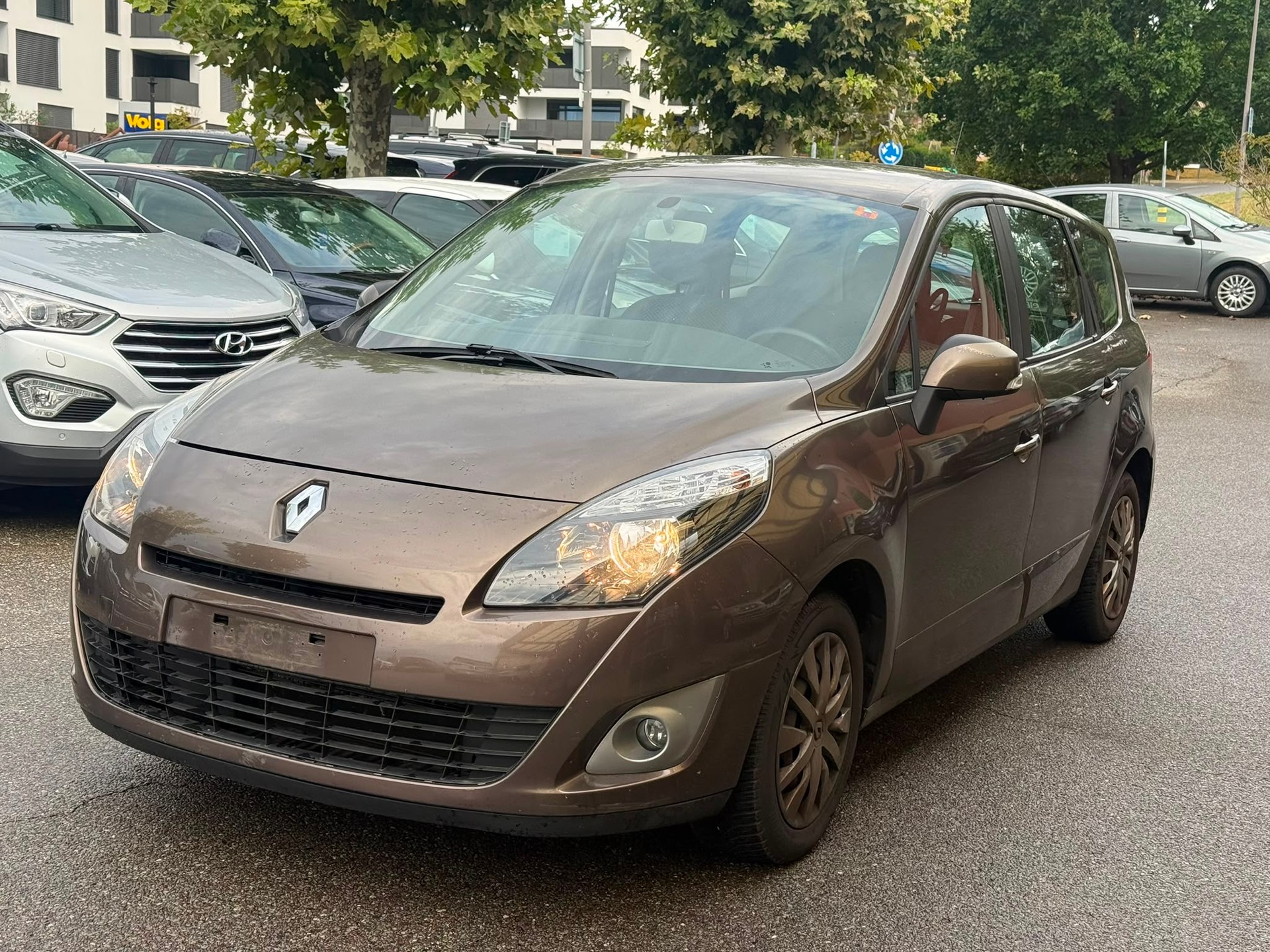 RENAULT Grand Scénic 1.6 16V Expression-image-5