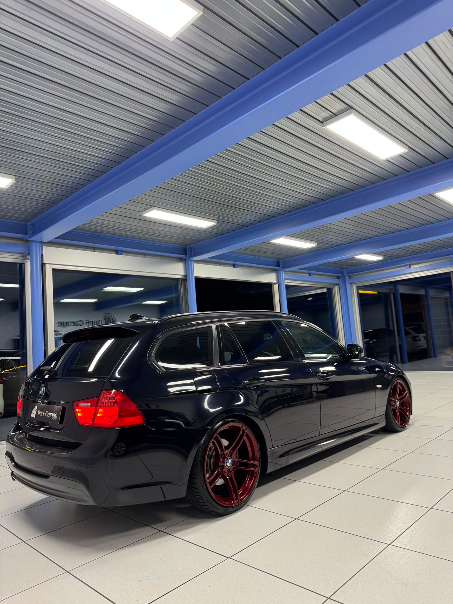 BMW 320d xDrive Touring Steptronic-image-7