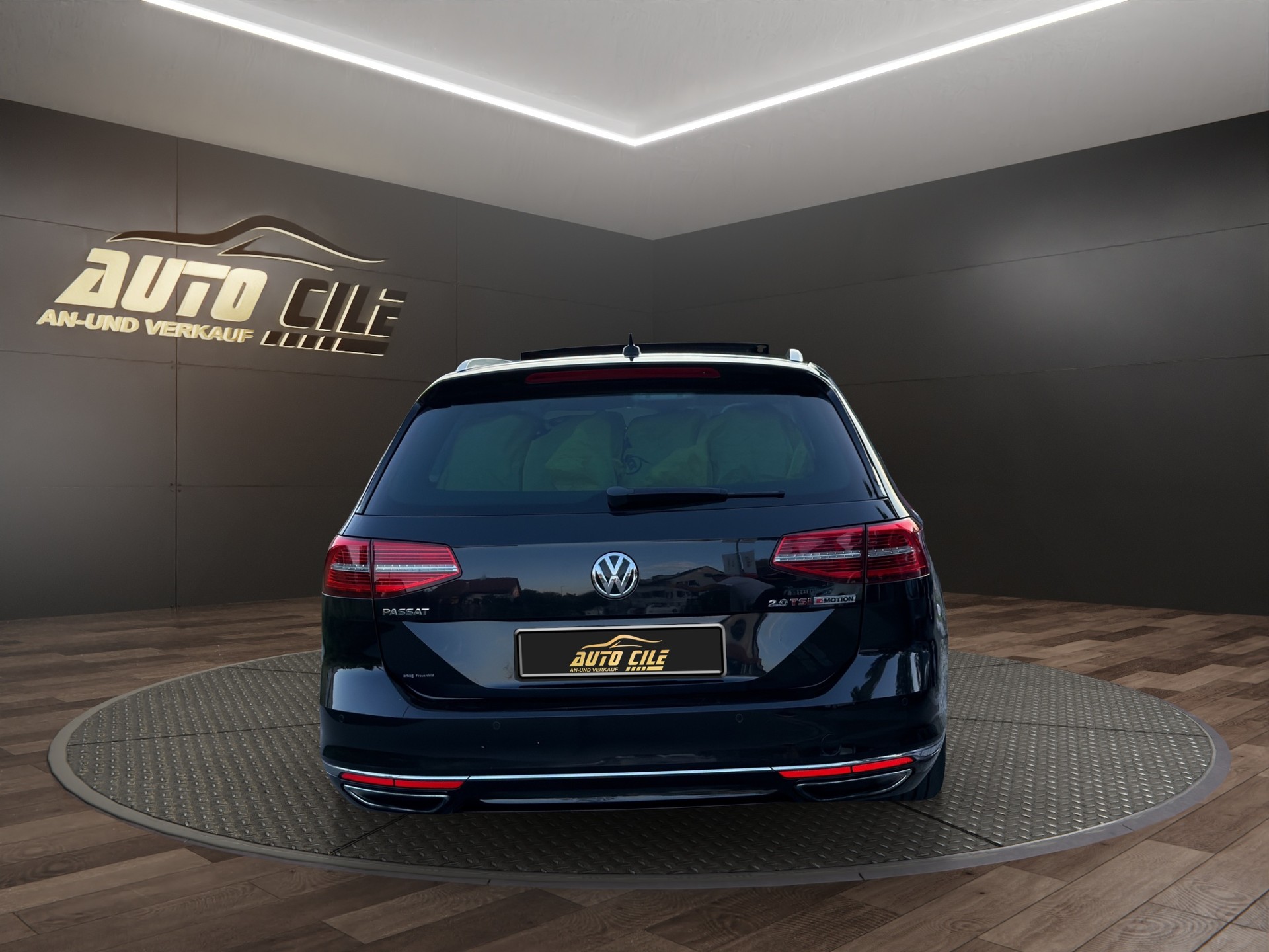 VW Passat Variant 2.0 TSI BMT Highline 4Motion DSG-image-6