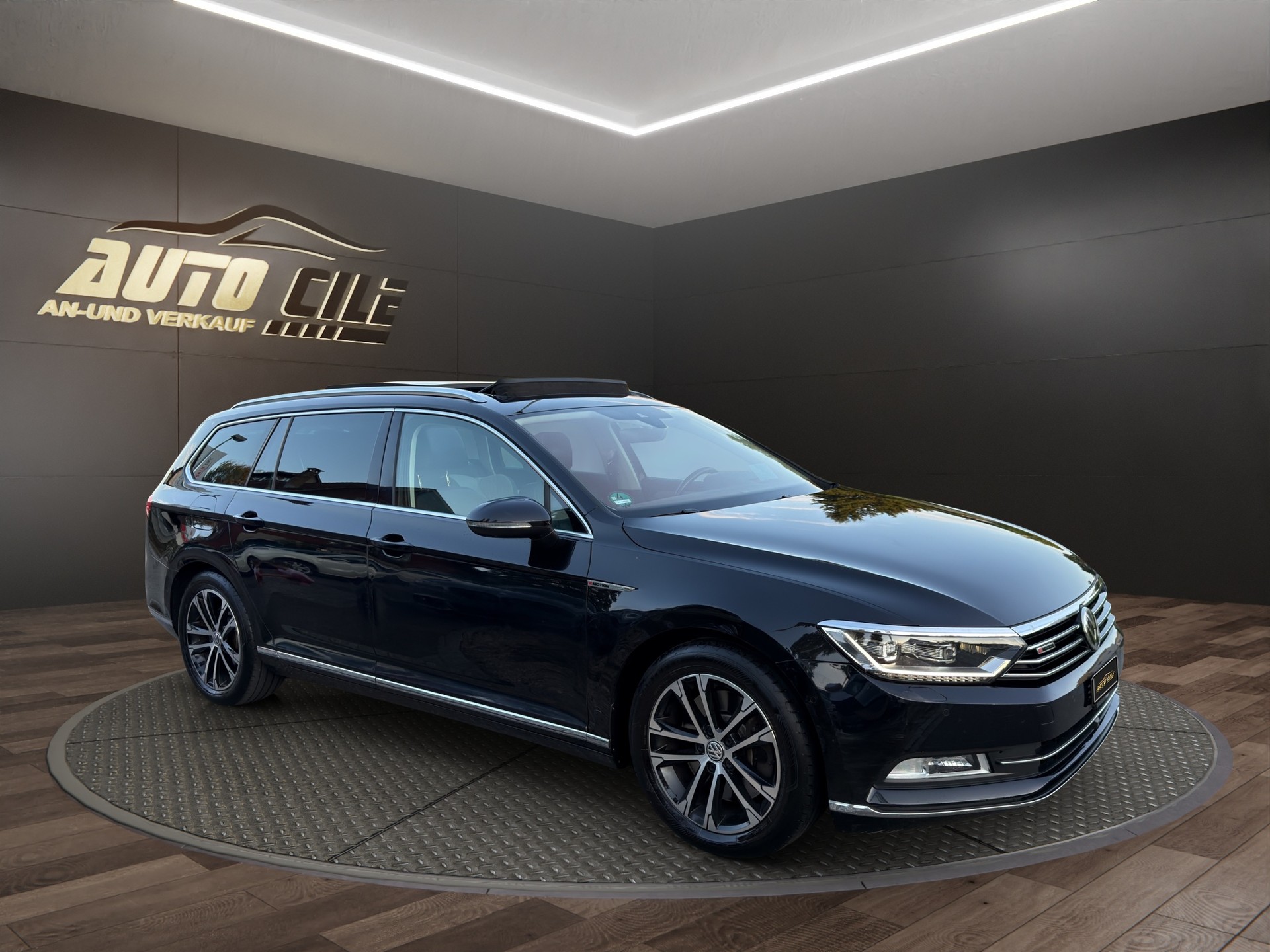 VW Passat Variant 2.0 TSI BMT Highline 4Motion DSG-image-2