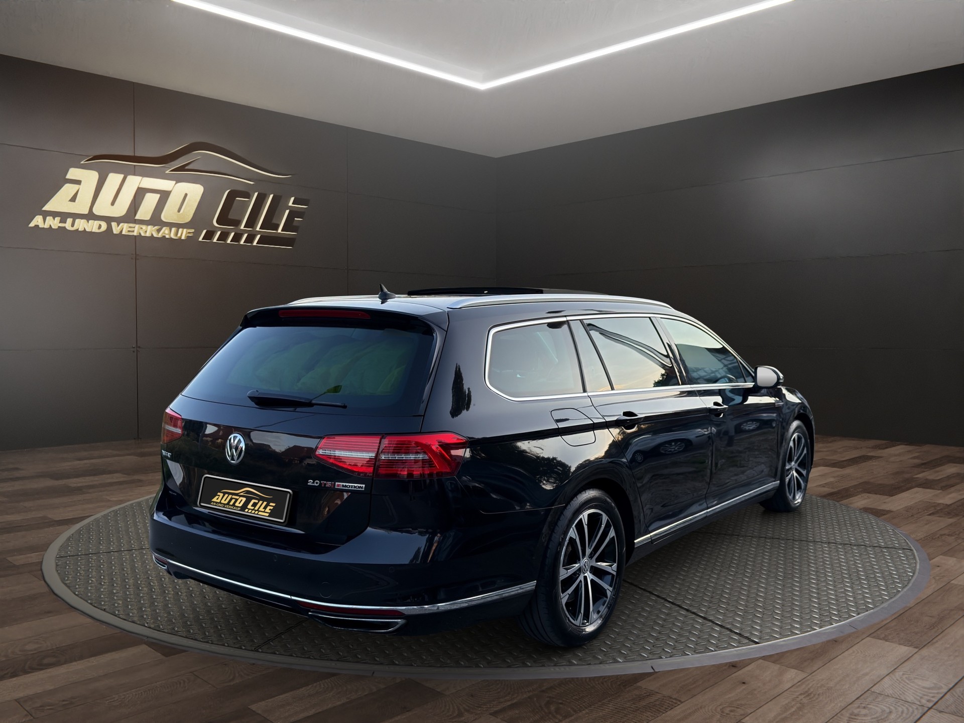 VW Passat Variant 2.0 TSI BMT Highline 4Motion DSG-image-7