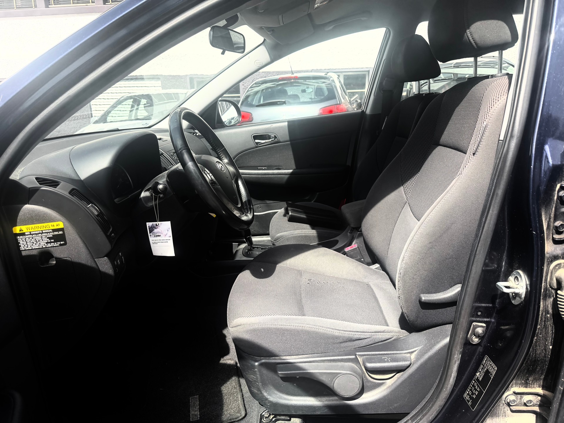 HYUNDAI i30 Wagon 1.6 CRDi Style Automatic-image-9