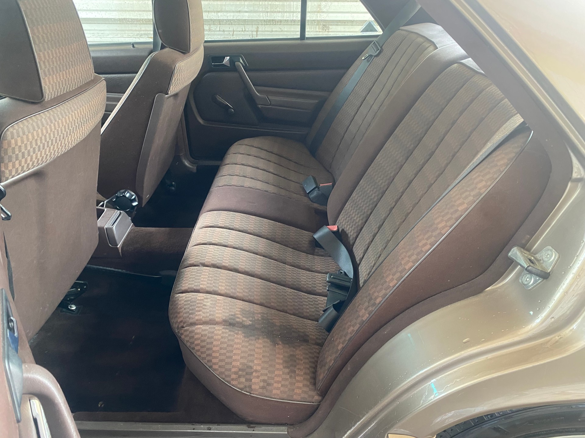 MERCEDES-BENZ 190 E 1.8-image-9