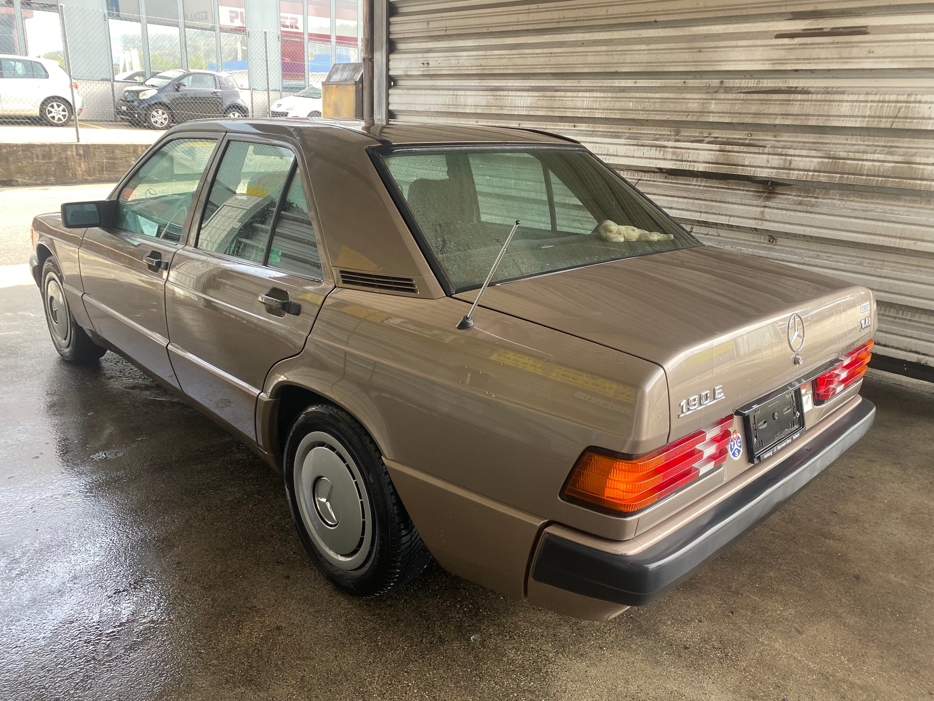 MERCEDES-BENZ 190 E 1.8-image-4
