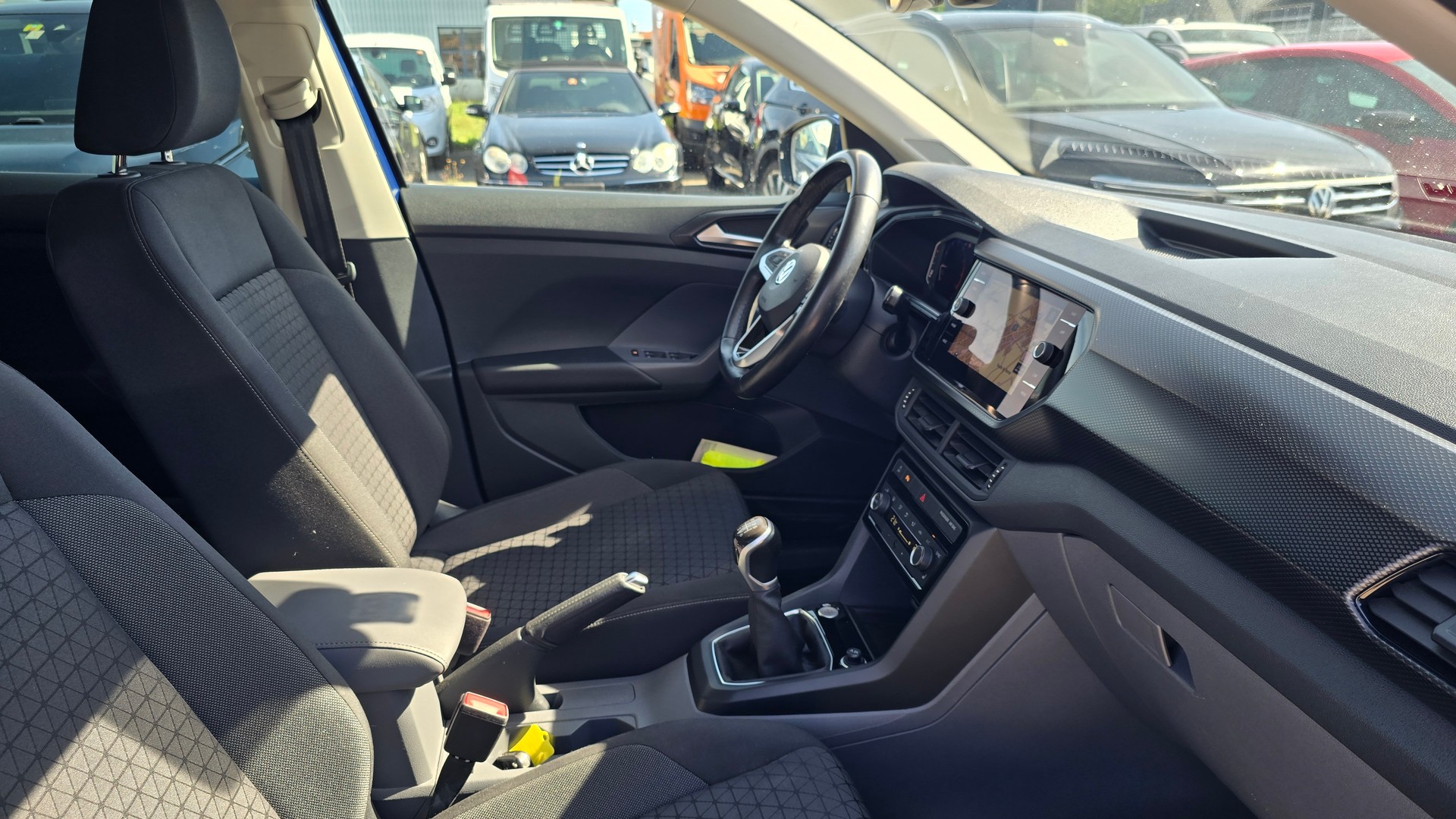 VW T-Cross 1.0 TSI Life-image-7