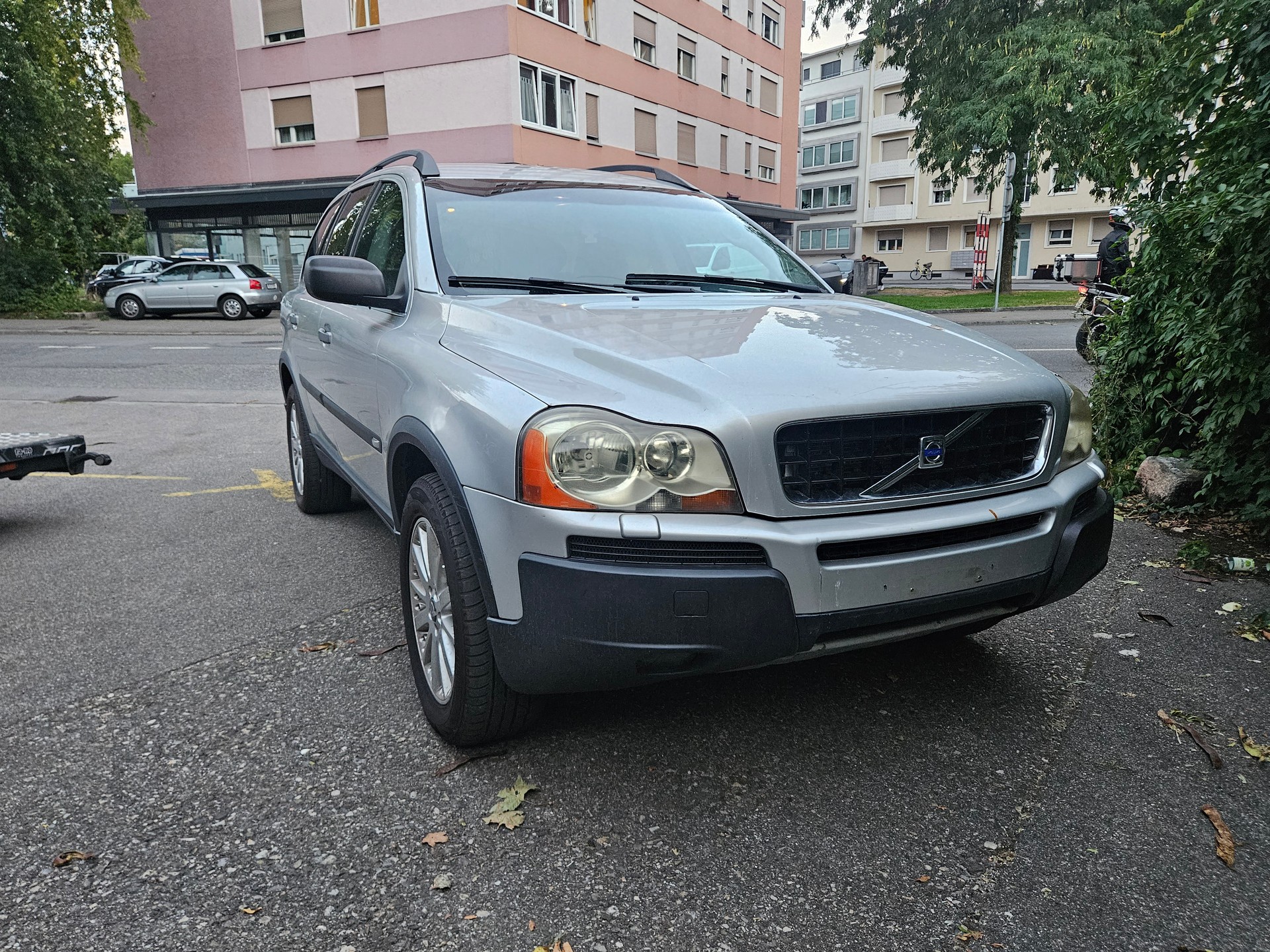 VOLVO XC90 2.5T AWD Summum-image-1
