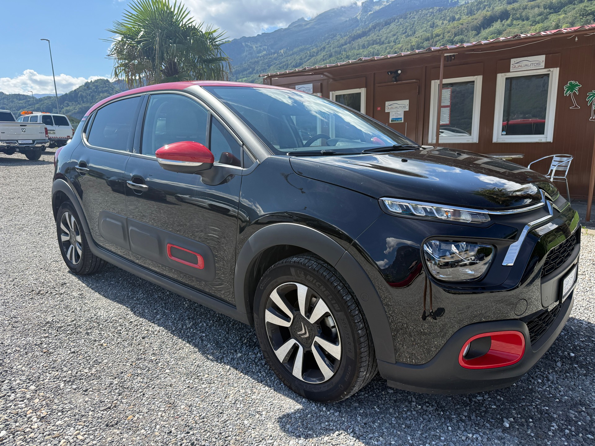 CITROEN C3 1.2i PureTech Swiss Edition Automat-showroom-element-3