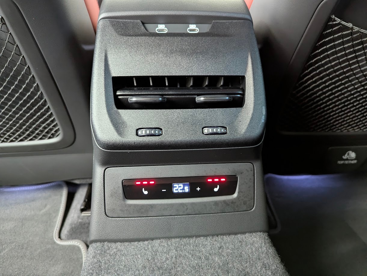 AUDI S5 Avant 3.0 V6 TFSI quattro S-Tronic*5J GAR EDT-ONE ALL-BLACK S-SITZE SITZKLIMA TECH PRO B&O 360CAM-image-27