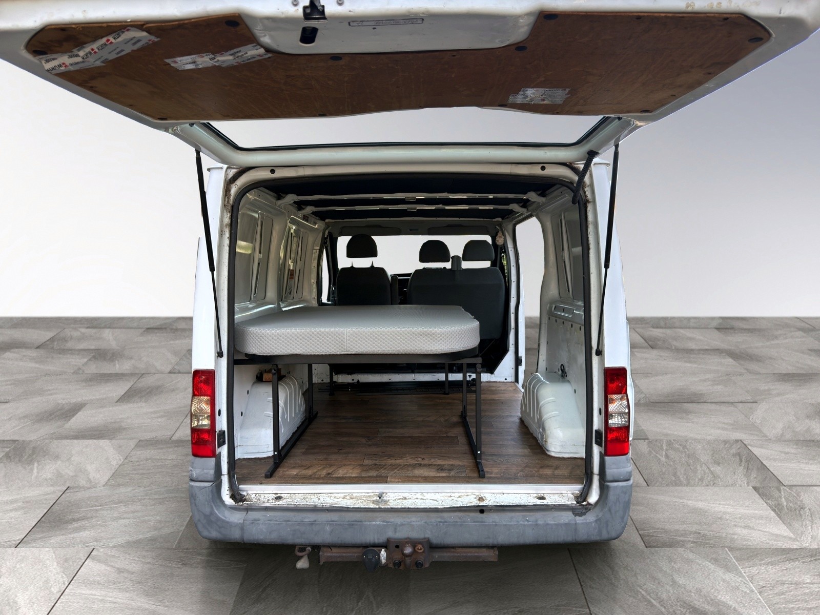 FORD Transit Van 260 S 2.2 TDCi 85-image-13