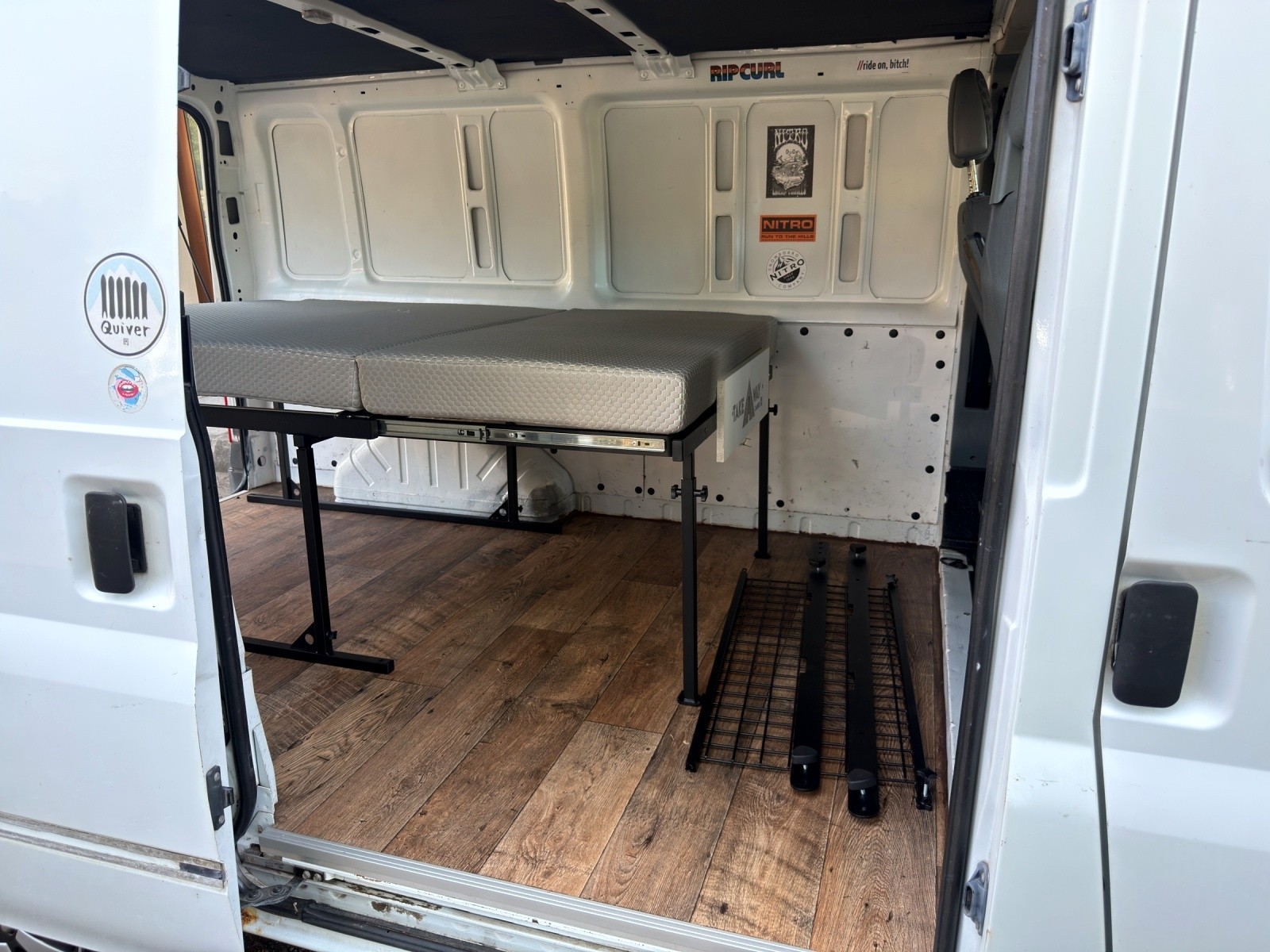 FORD Transit Van 260 S 2.2 TDCi 85-image-10