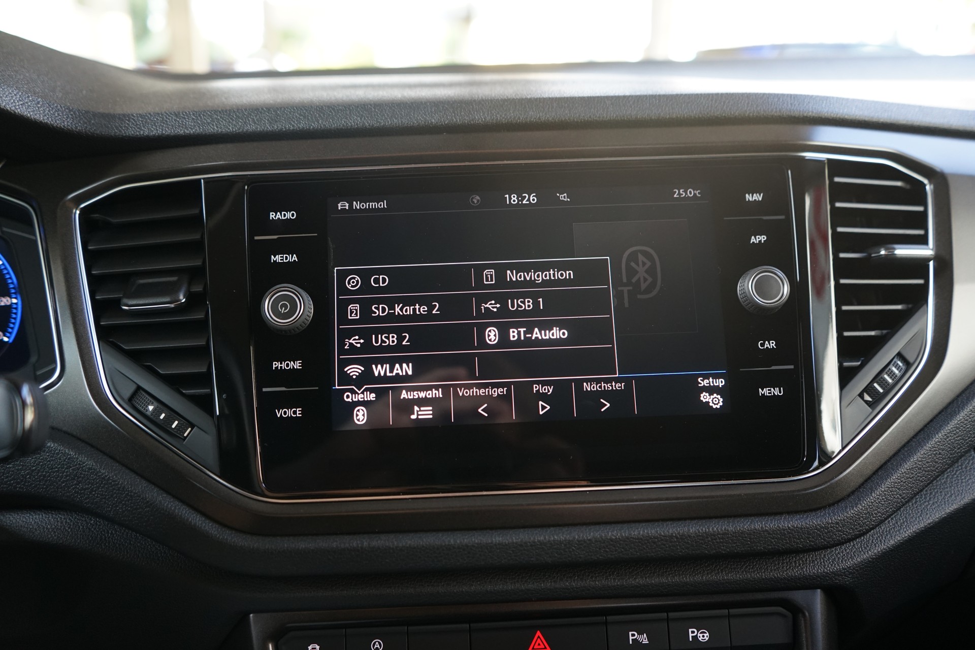 VW T-Roc 1.5 TSI EVO Advance DSG-image-11