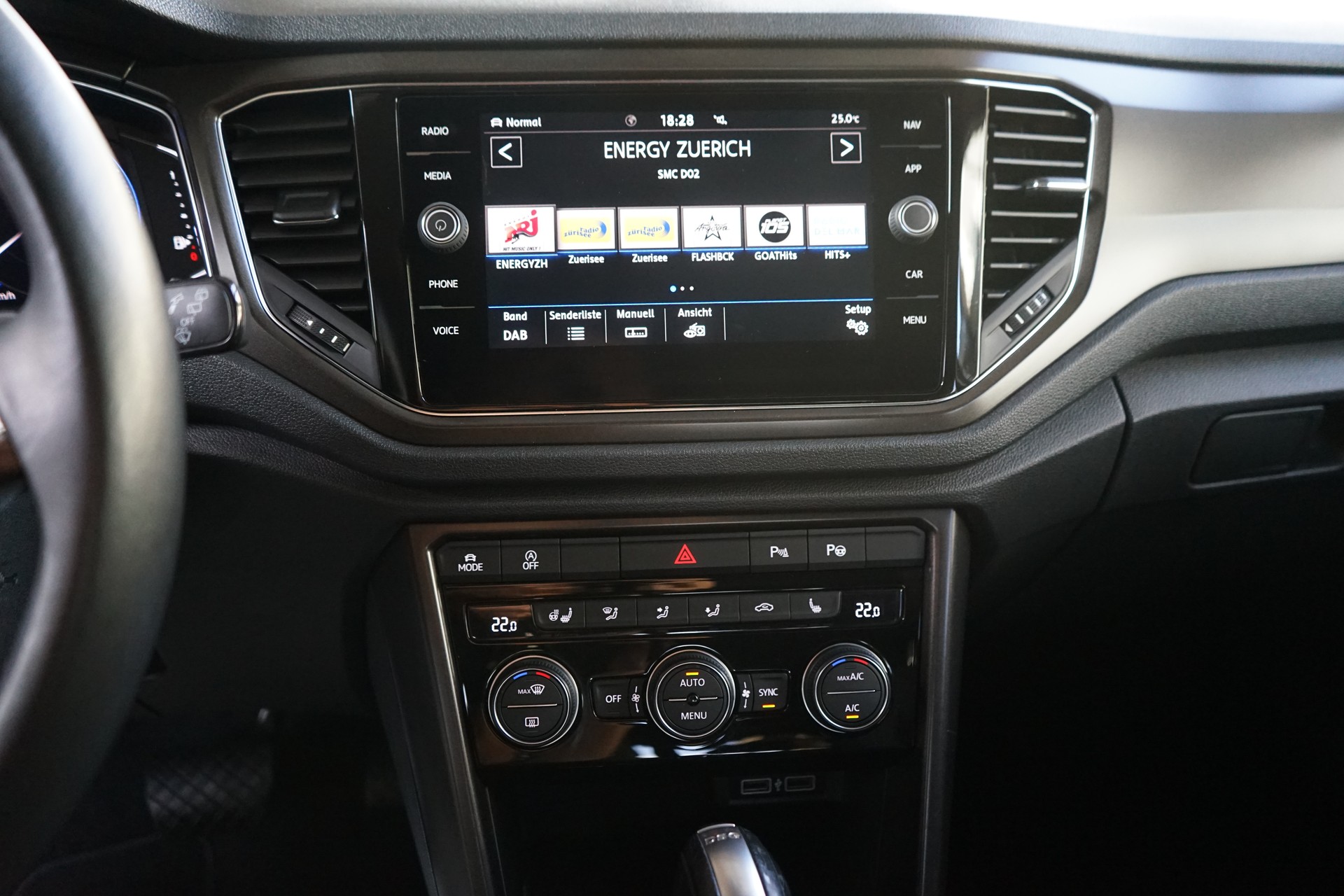 VW T-Roc 1.5 TSI EVO Advance DSG-image-10