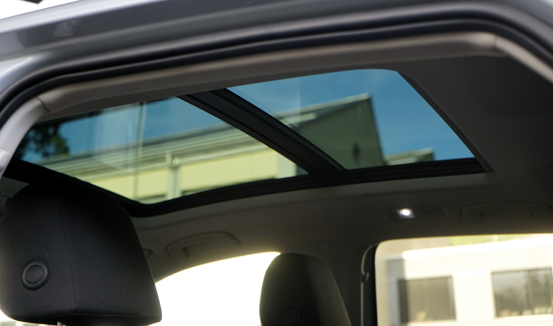 VW T-Roc 1.5 TSI EVO Advance DSG-image-15