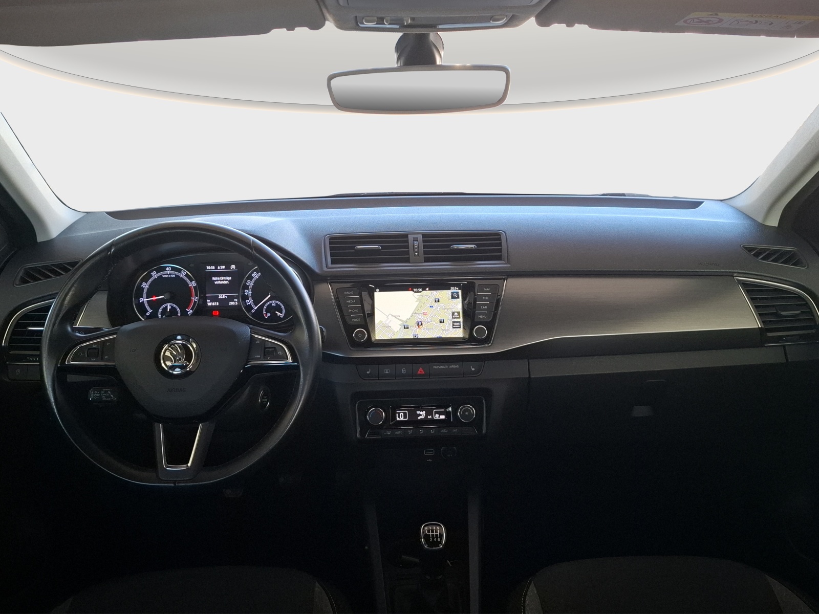 SKODA Fabia 1.0 TSI Ambition // Bremsen hinten komplett NEU // Anhängerkupplung-image-11