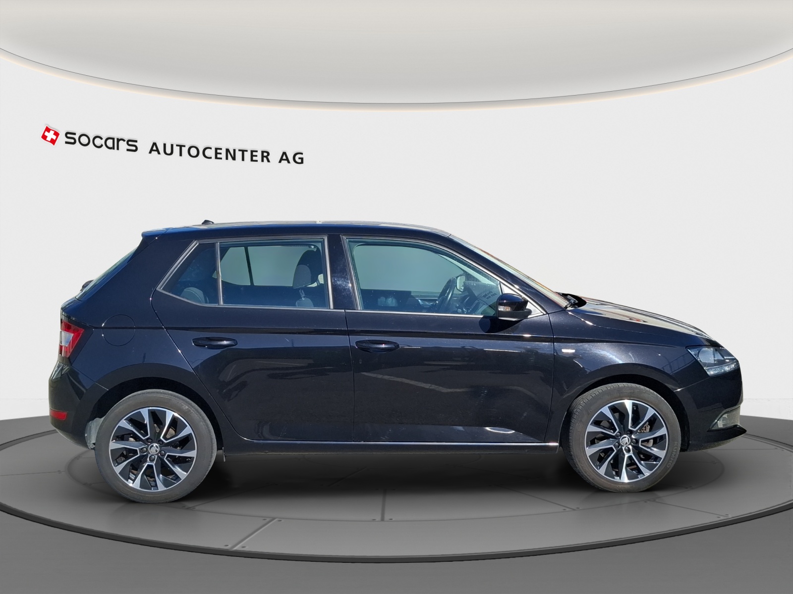 SKODA Fabia 1.0 TSI Ambition // Bremsen hinten komplett NEU // Anhängerkupplung-image-6