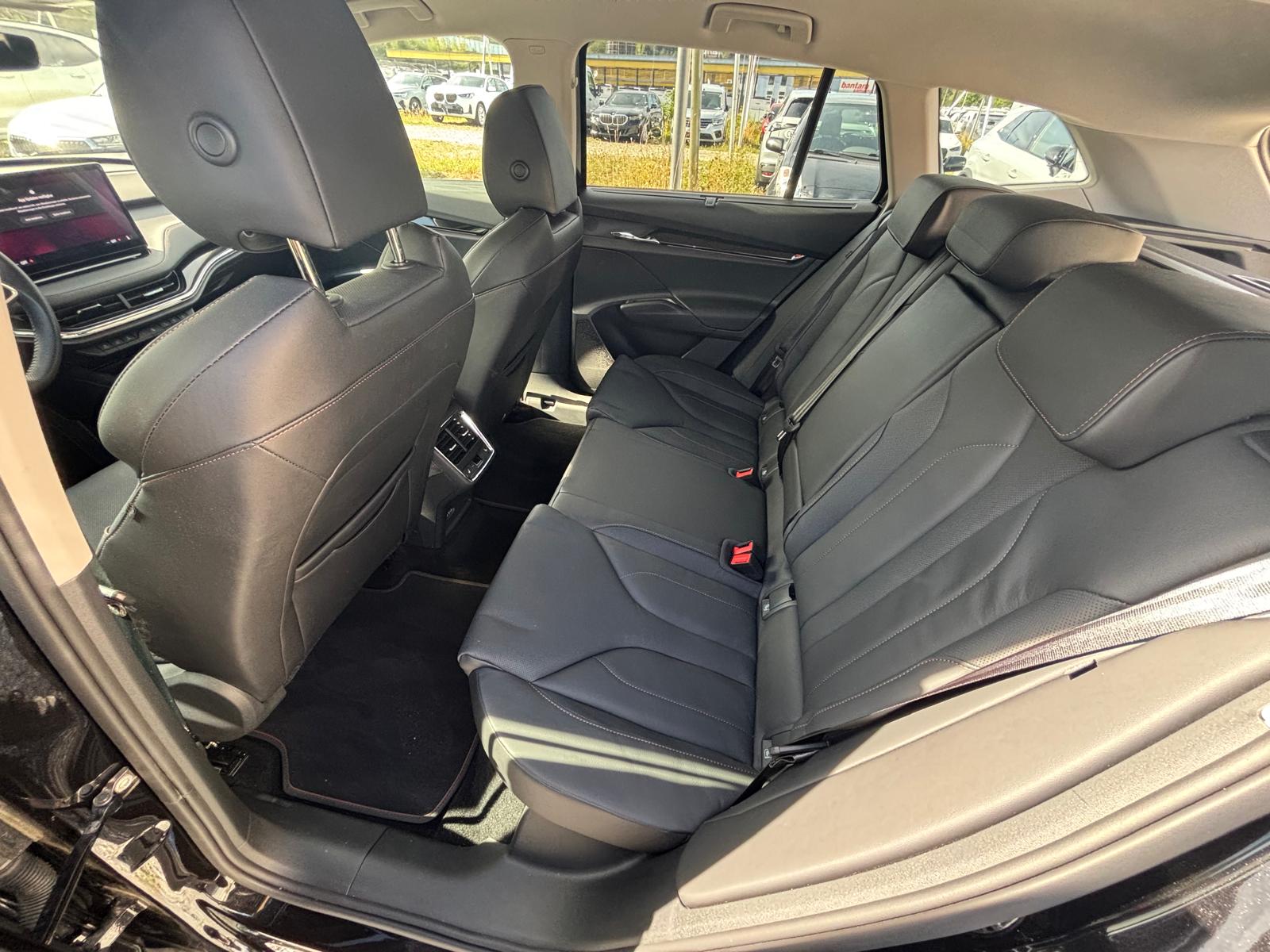 SKODA Enyaq 85-image-15