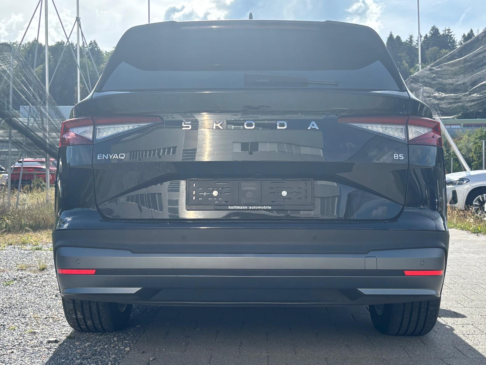 SKODA Enyaq 85-showroom-element-3