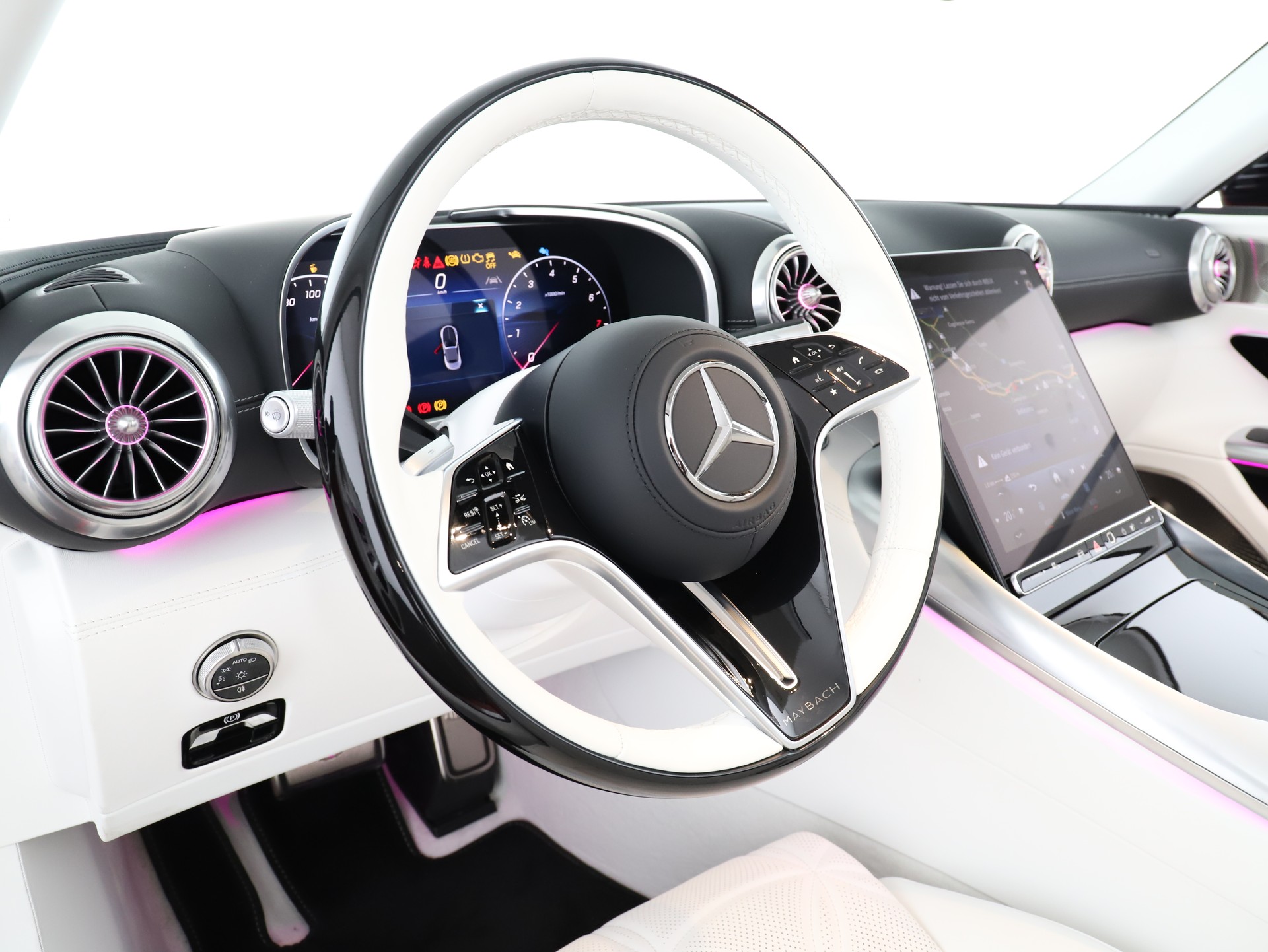 MAYBACH SL 680 Maybach Monogram-image-14