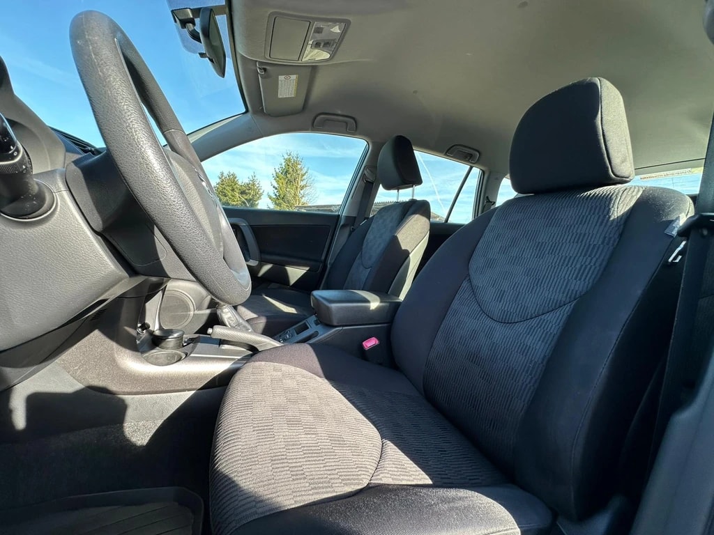 TOYOTA RAV-4 2.0 16V Linea Luna-image-7