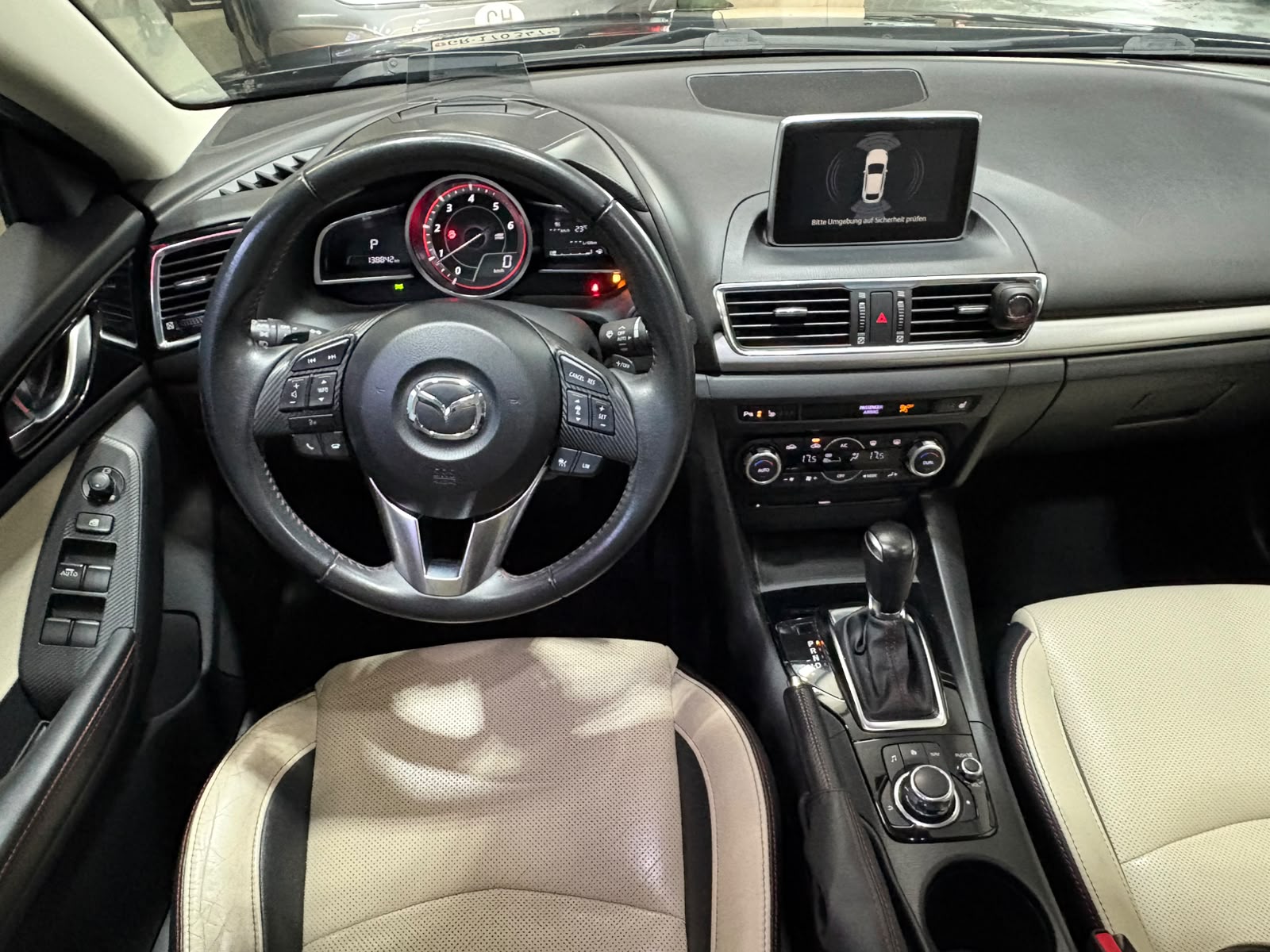 MAZDA 3 2.2 16V CD Revolution Activematic-image-6