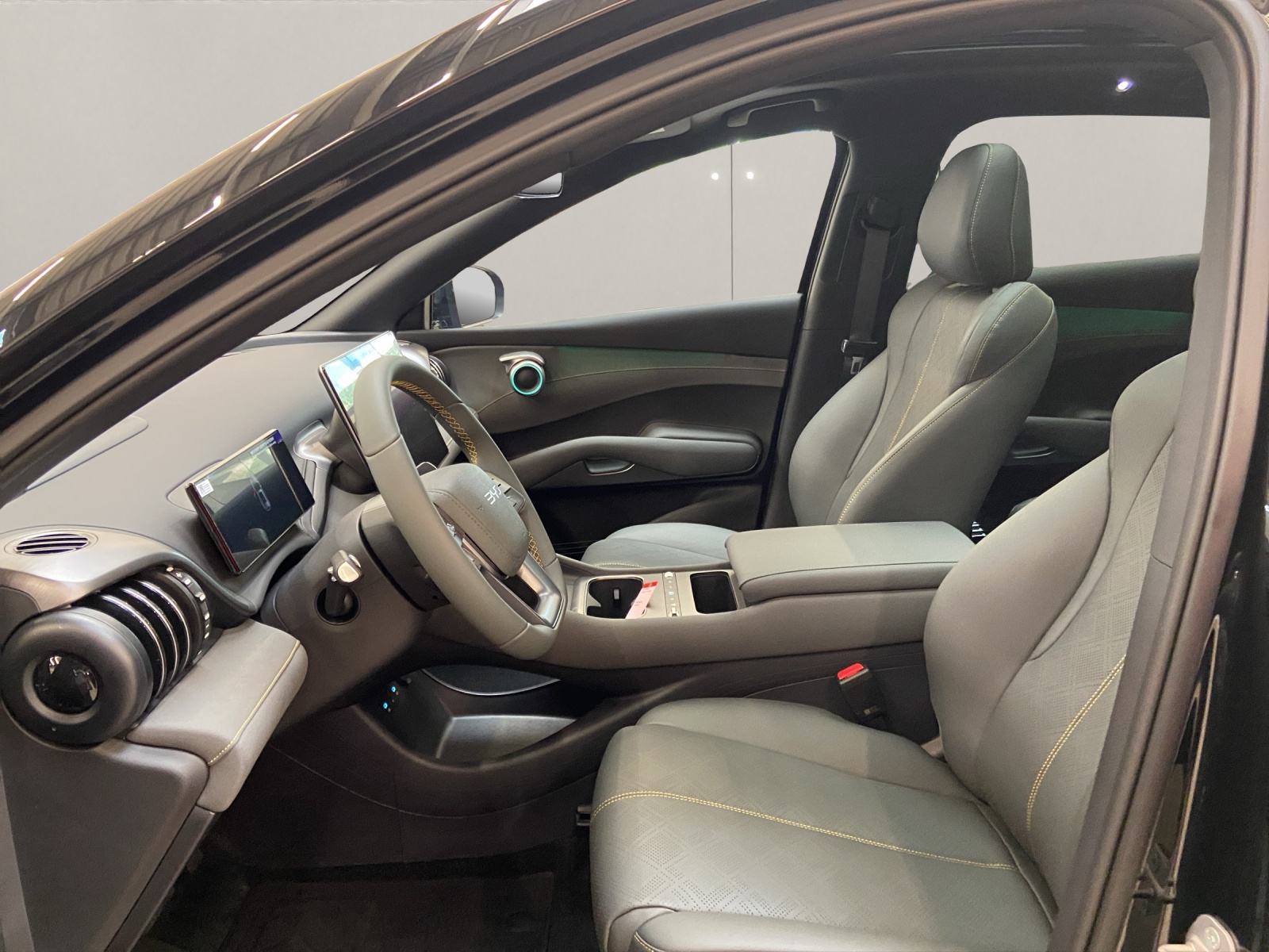 BYD Atto 3 EVO Excellence AWD-image-4