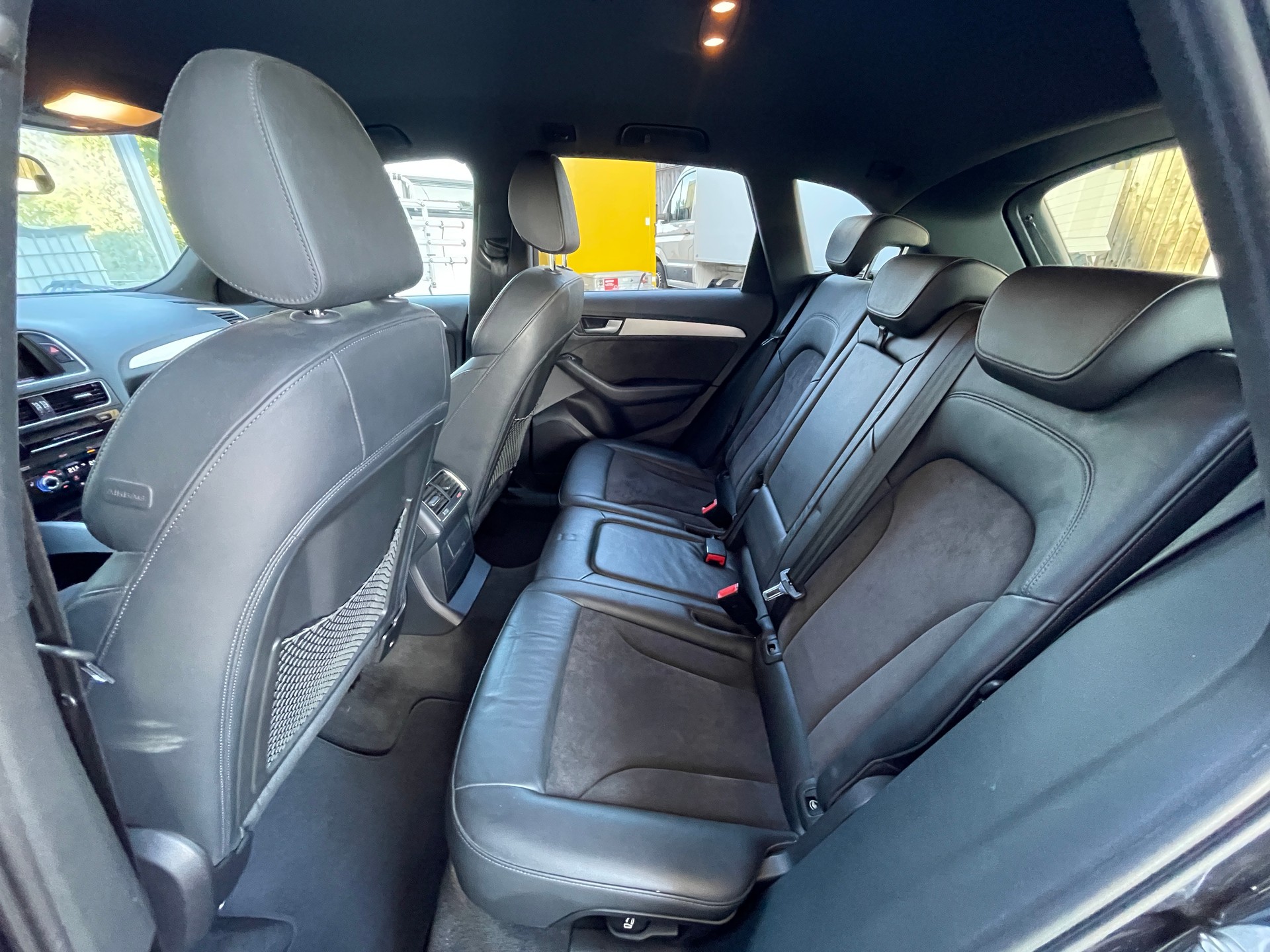 AUDI SQ5 3.0 TDI quattro tiptronic-image-18