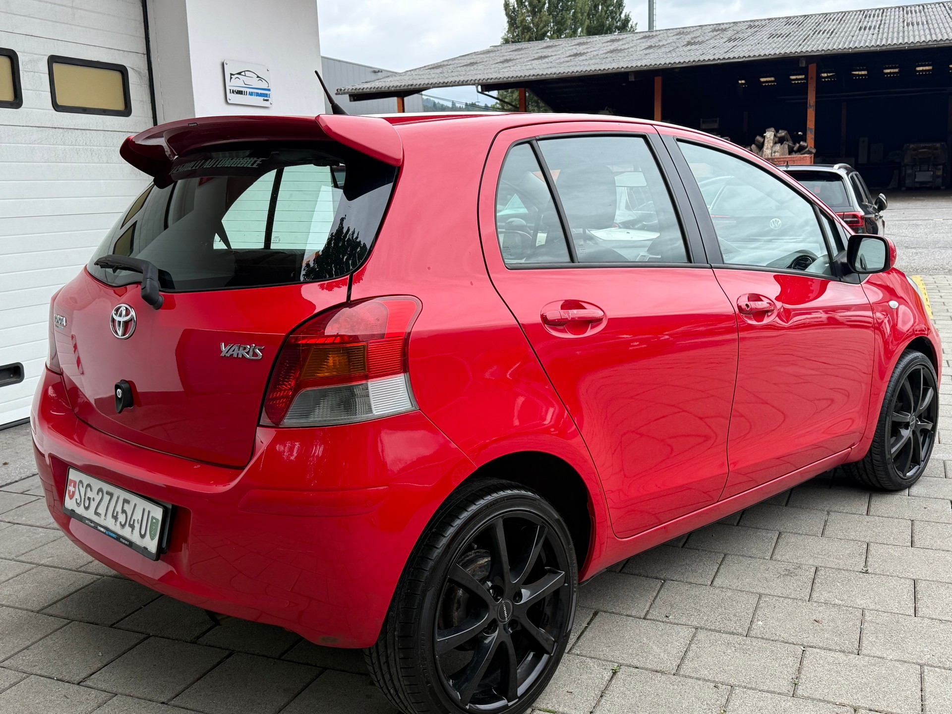 TOYOTA Yaris 1.33 Linea Luna-image-6