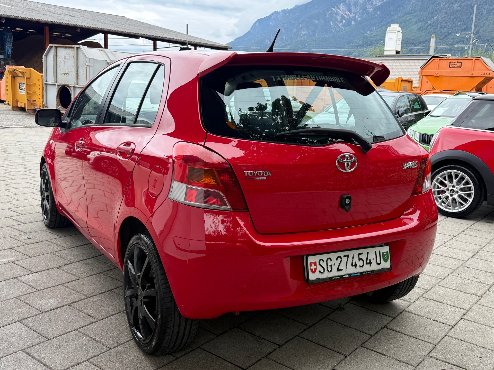 TOYOTA Yaris 1.33 Linea Luna-image-4