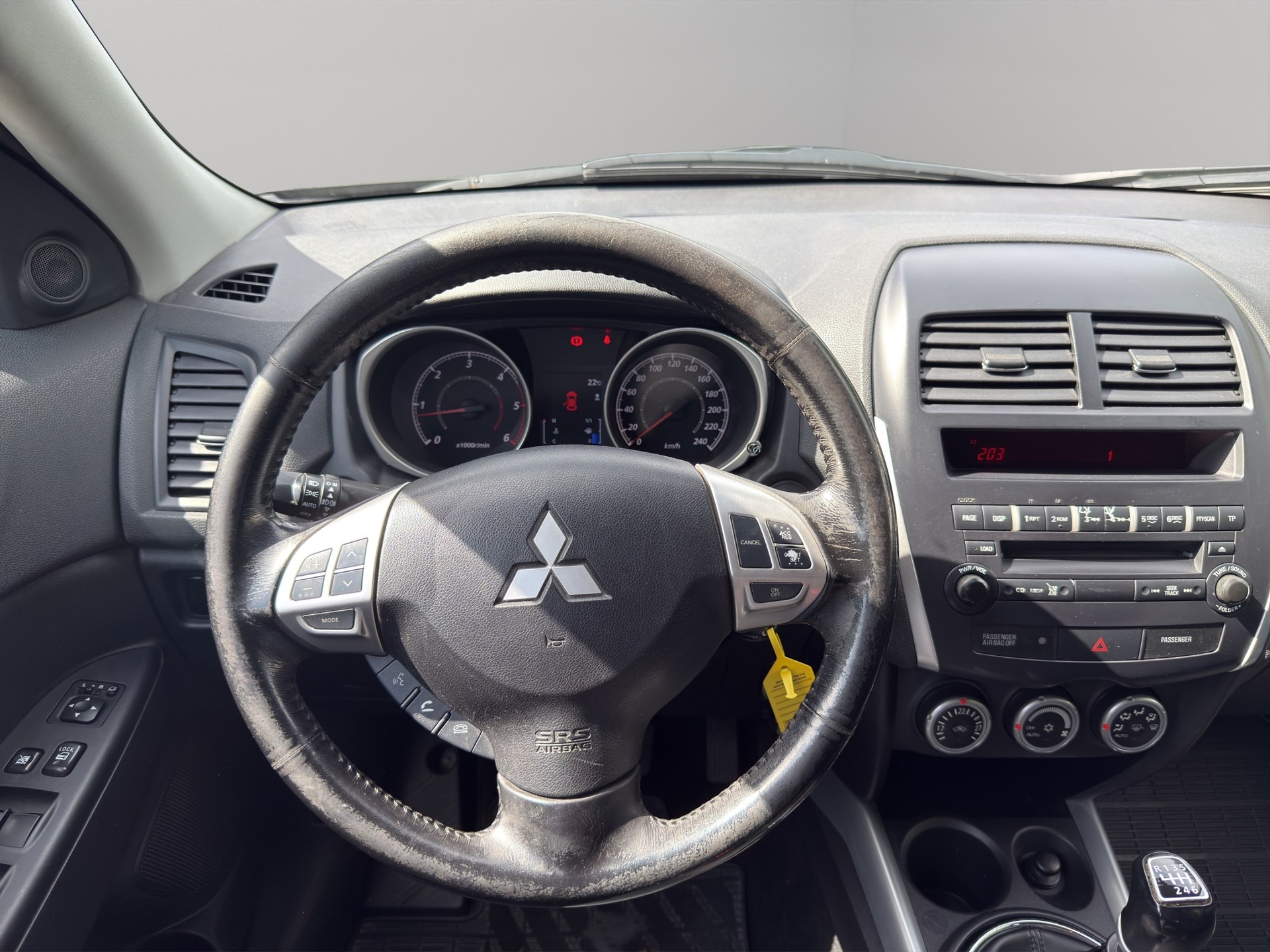 MITSUBISHI ASX 1.8 DID Invite 4WD-image-16