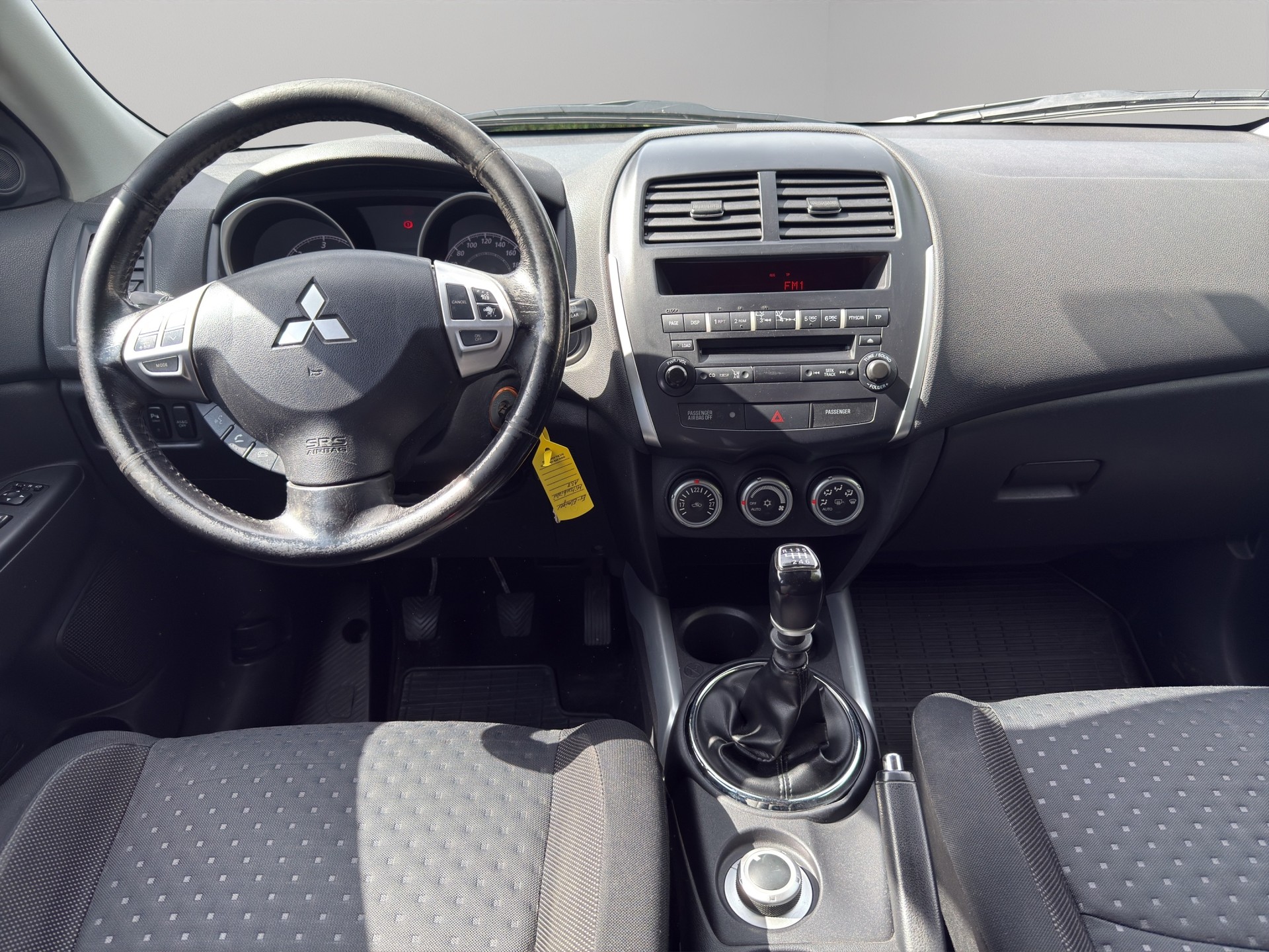 MITSUBISHI ASX 1.8 DID Invite 4WD-image-19