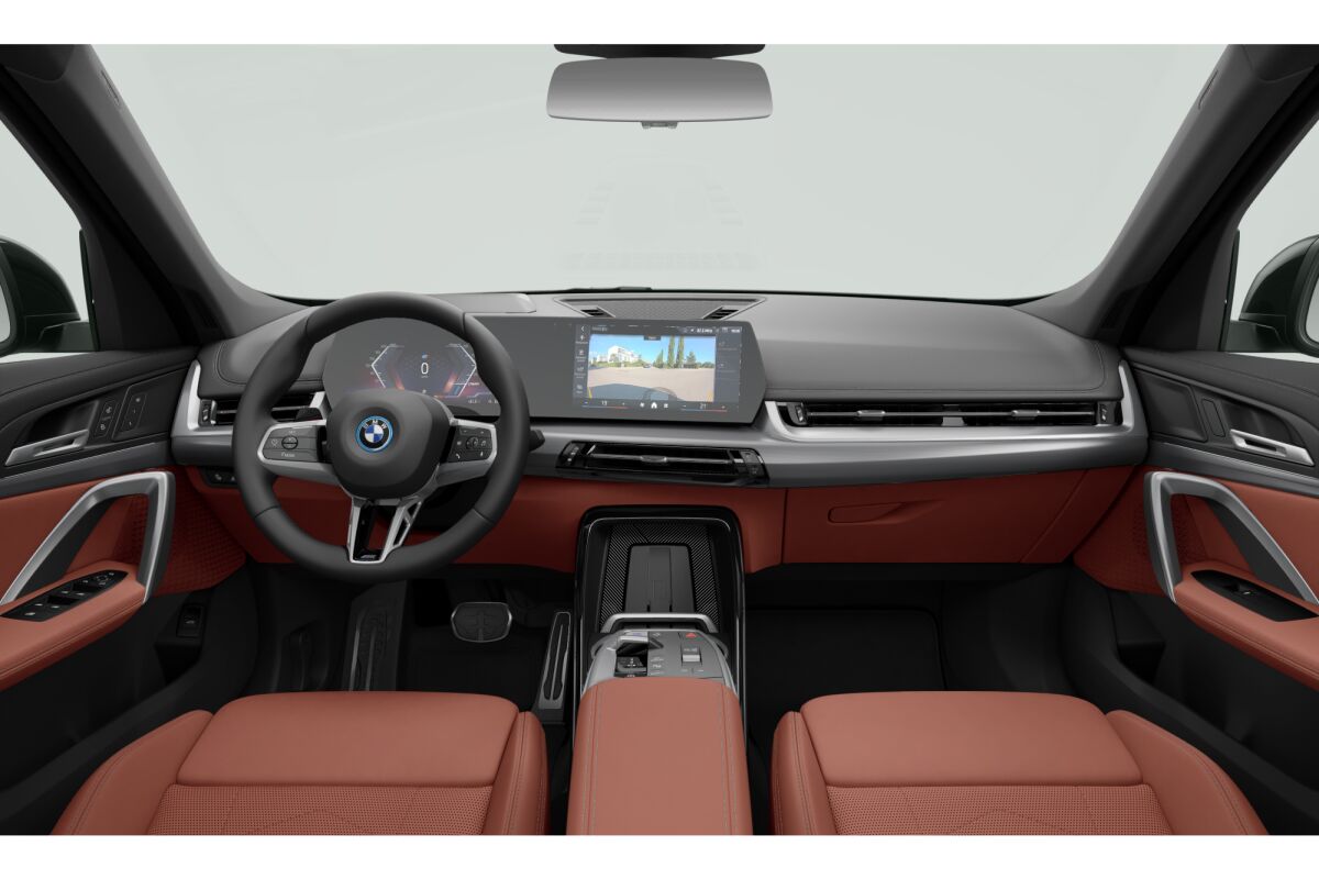 BMW iX1 eDrive 20 Edition M Sport-image-19