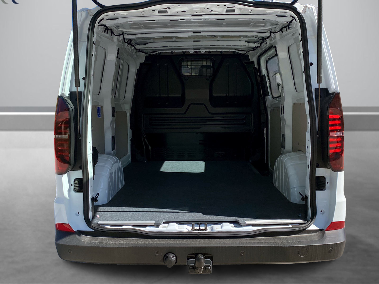 VW Transporter 2.0 TDI 4Motion Automat-image-9