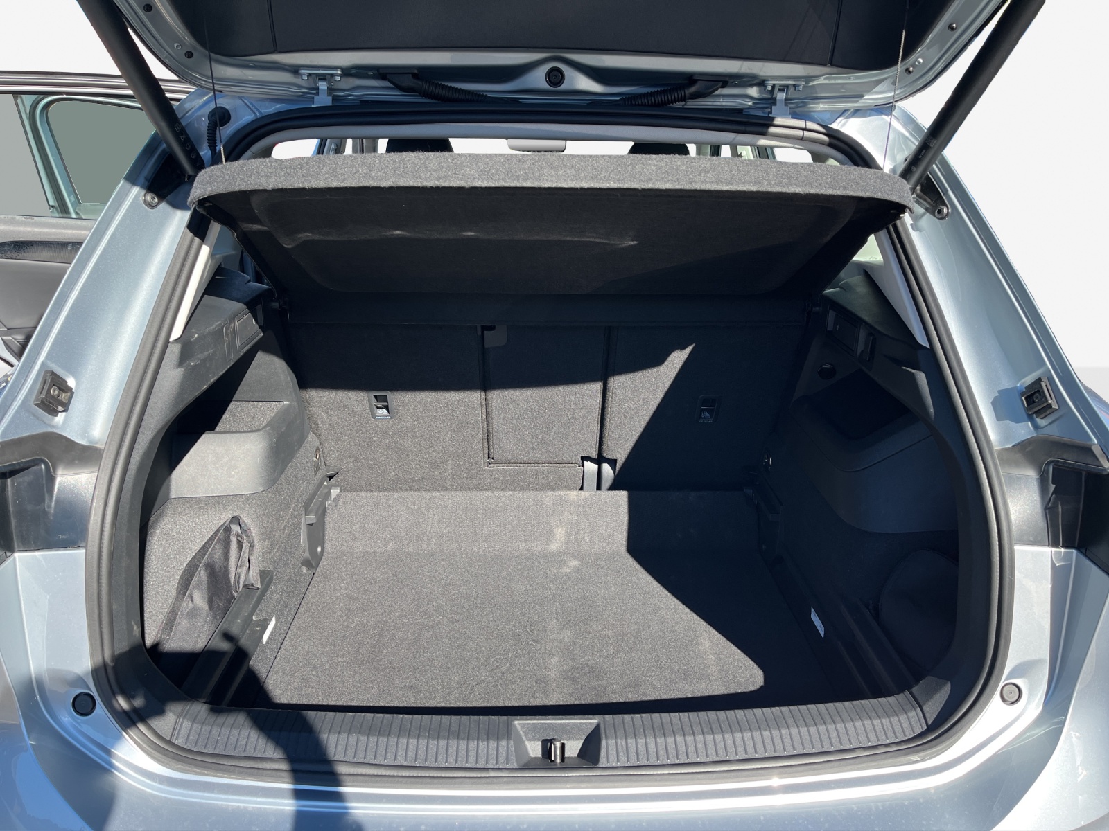 VW Tiguan 2.0 TSI DSG Life 4Motion-image-12