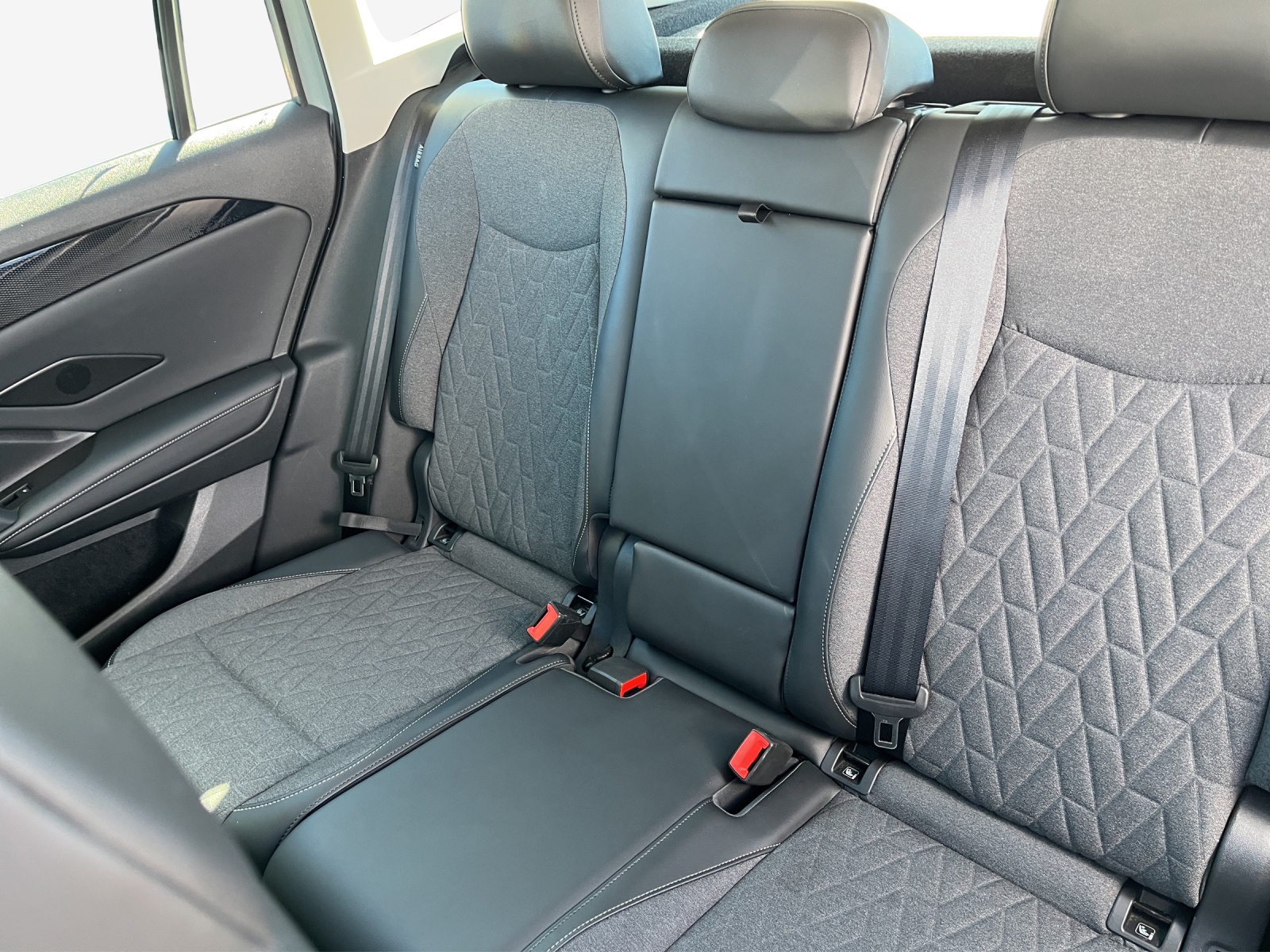 VW Tiguan 2.0 TSI DSG Life 4Motion-image-11