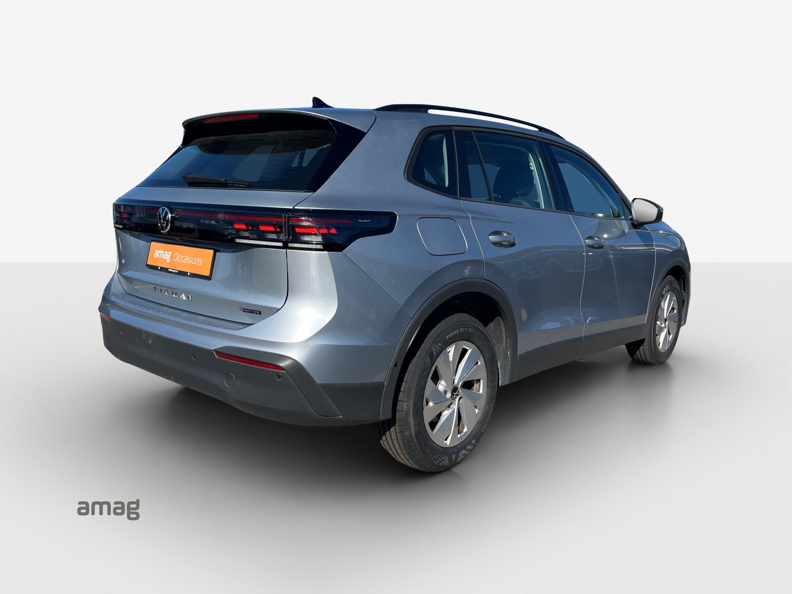 VW Tiguan 2.0 TSI DSG Life 4Motion-image-4