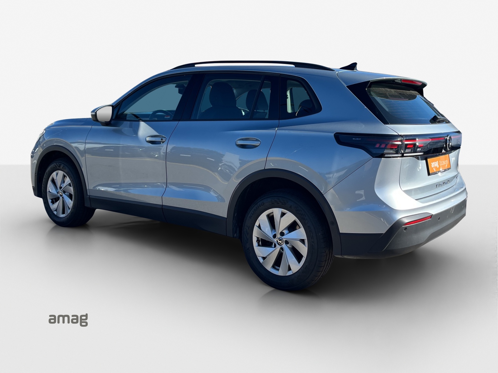 VW Tiguan 2.0 TSI DSG Life 4Motion-image-2