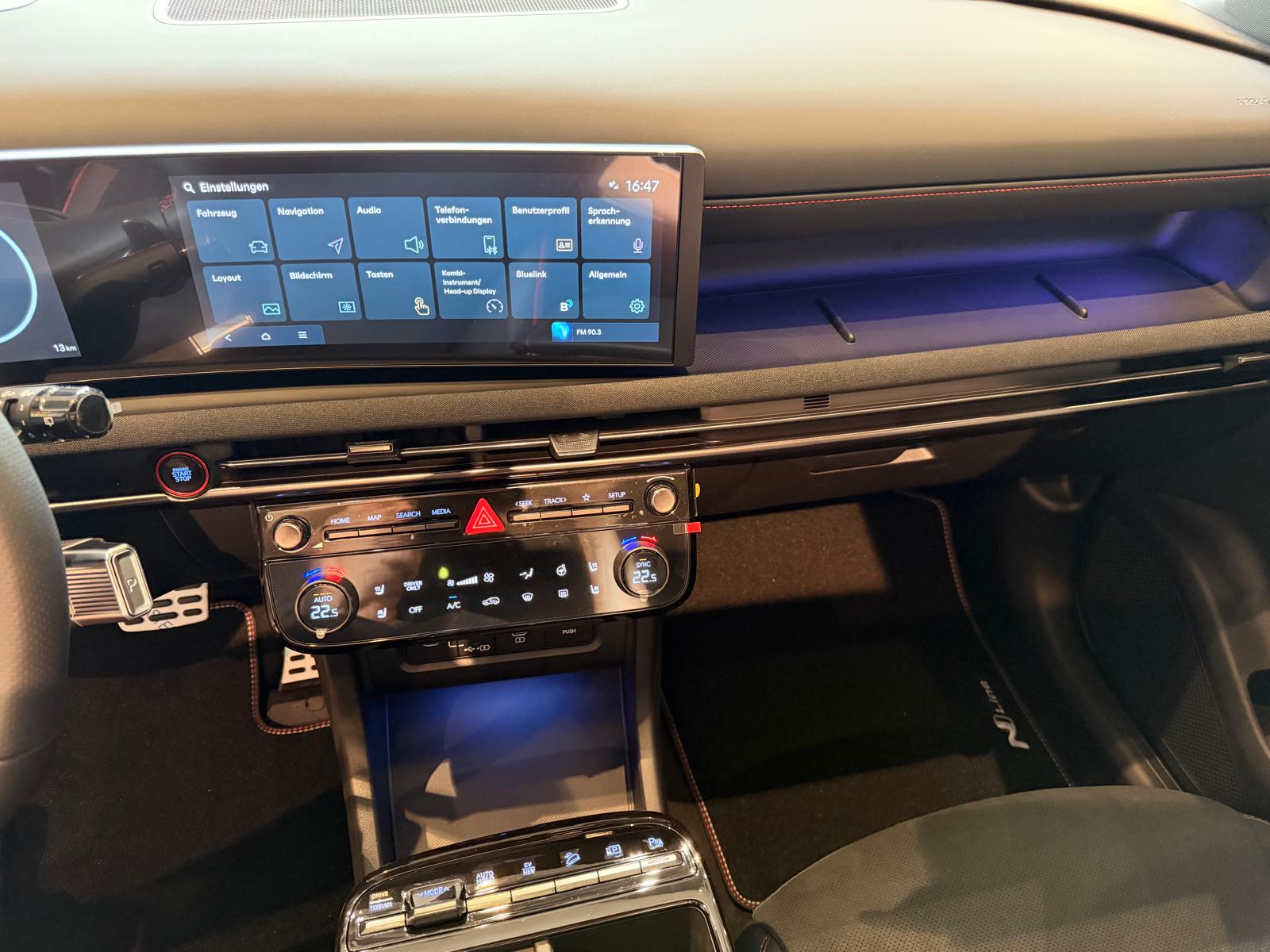 HYUNDAI Tucson 1.6 TGDI PHEV N-Line 4WDđ„Vollausstattungđ„El. Sitzeđ„8-fach-image-26