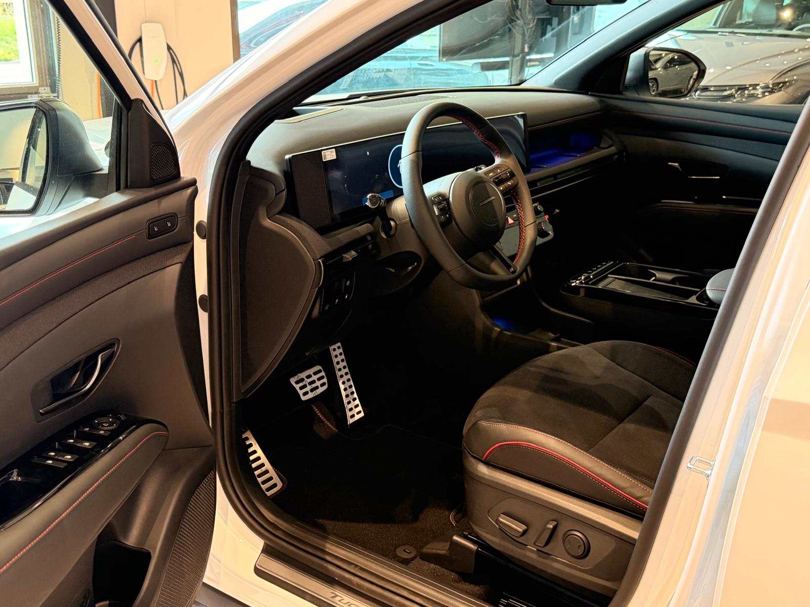 HYUNDAI Tucson 1.6 TGDI PHEV N-Line 4WDđ„Vollausstattungđ„El. Sitzeđ„8-fach-image-20