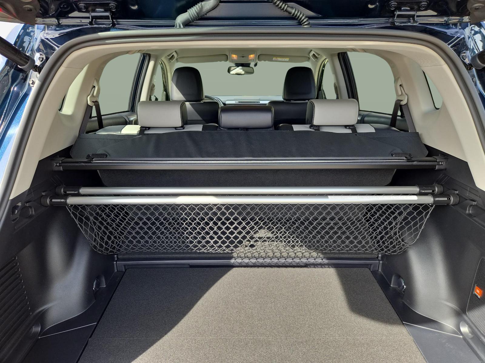 TOYOTA RAV4 2.5 HSD Sol Premium-image-10